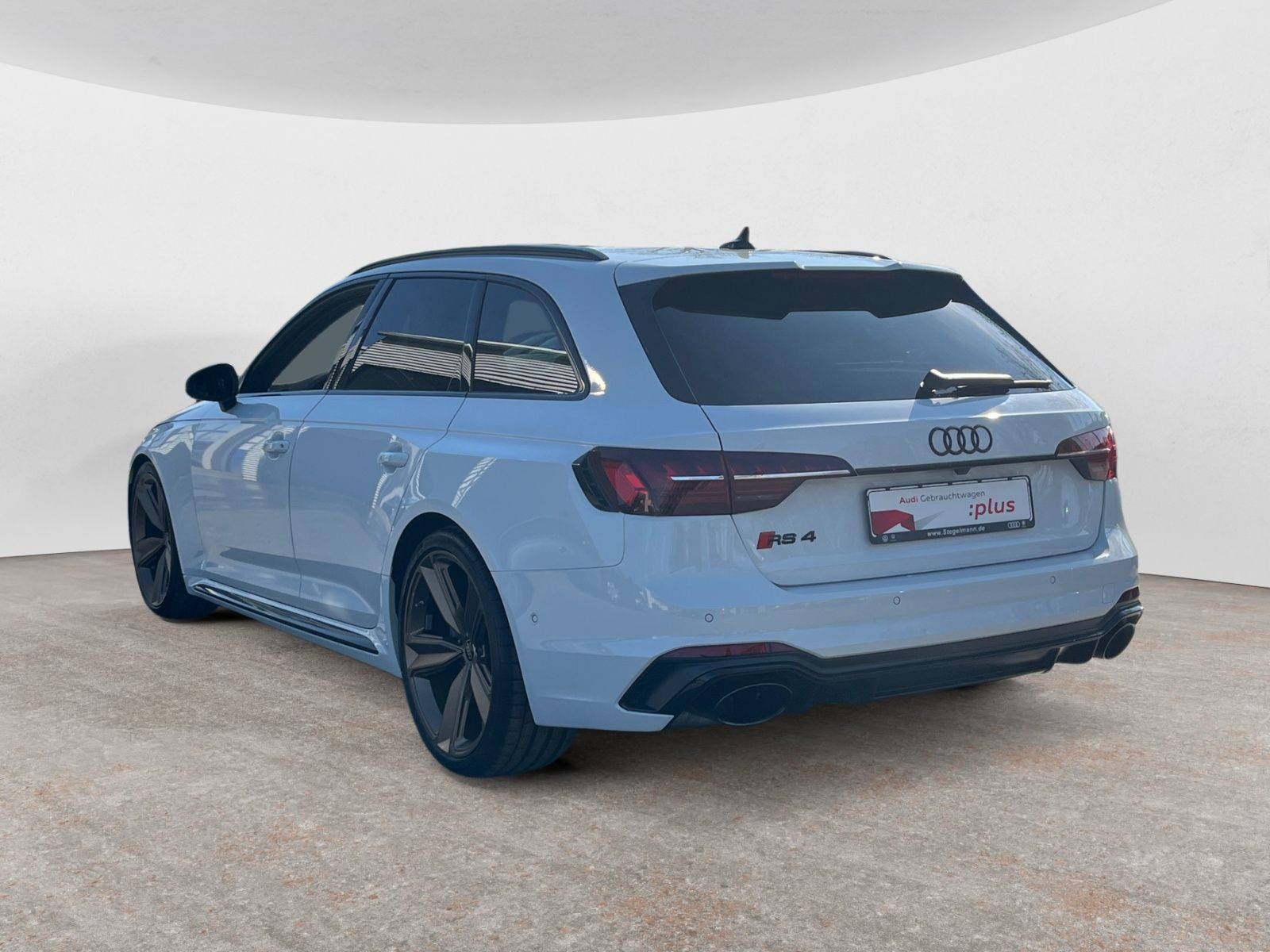 diagonalansicht-hinten-aussen diagonalansicht-hinten-aussen