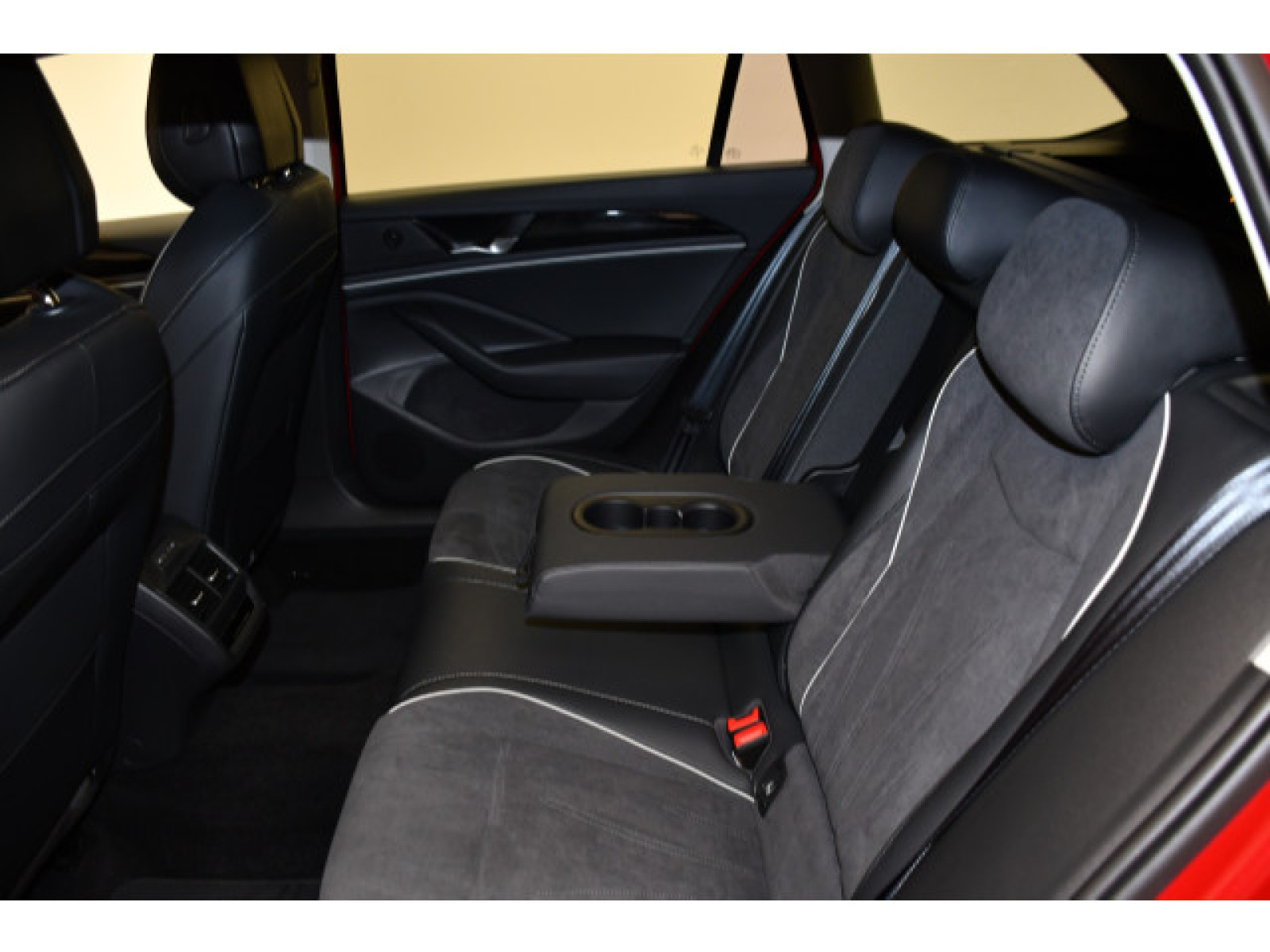 Volkswagen - Passat Variant_10
