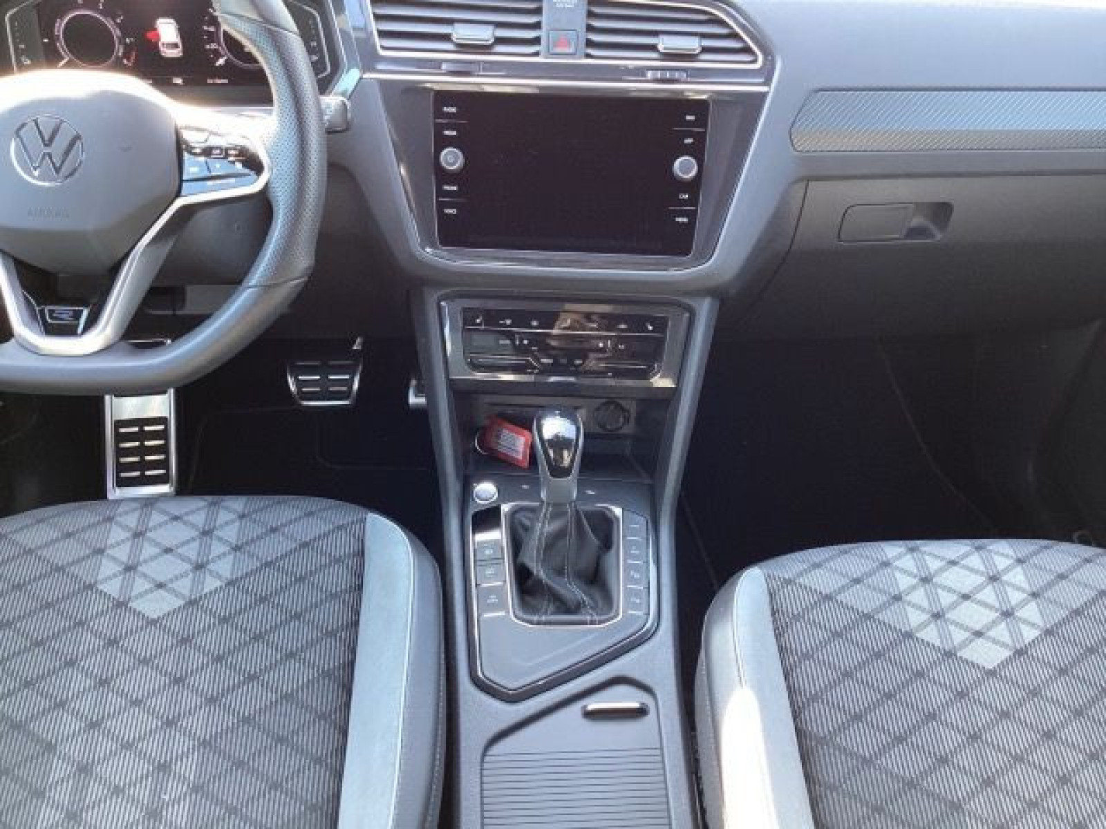 Volkswagen - Tiguan_7