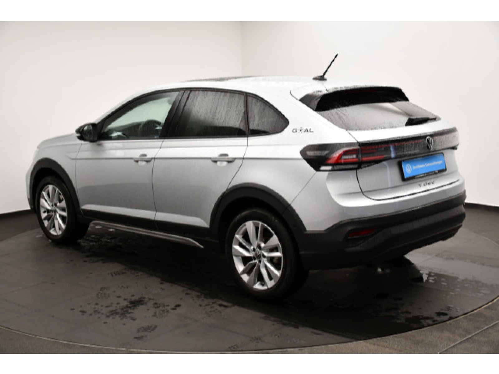 diagonalansicht-hinten-aussen