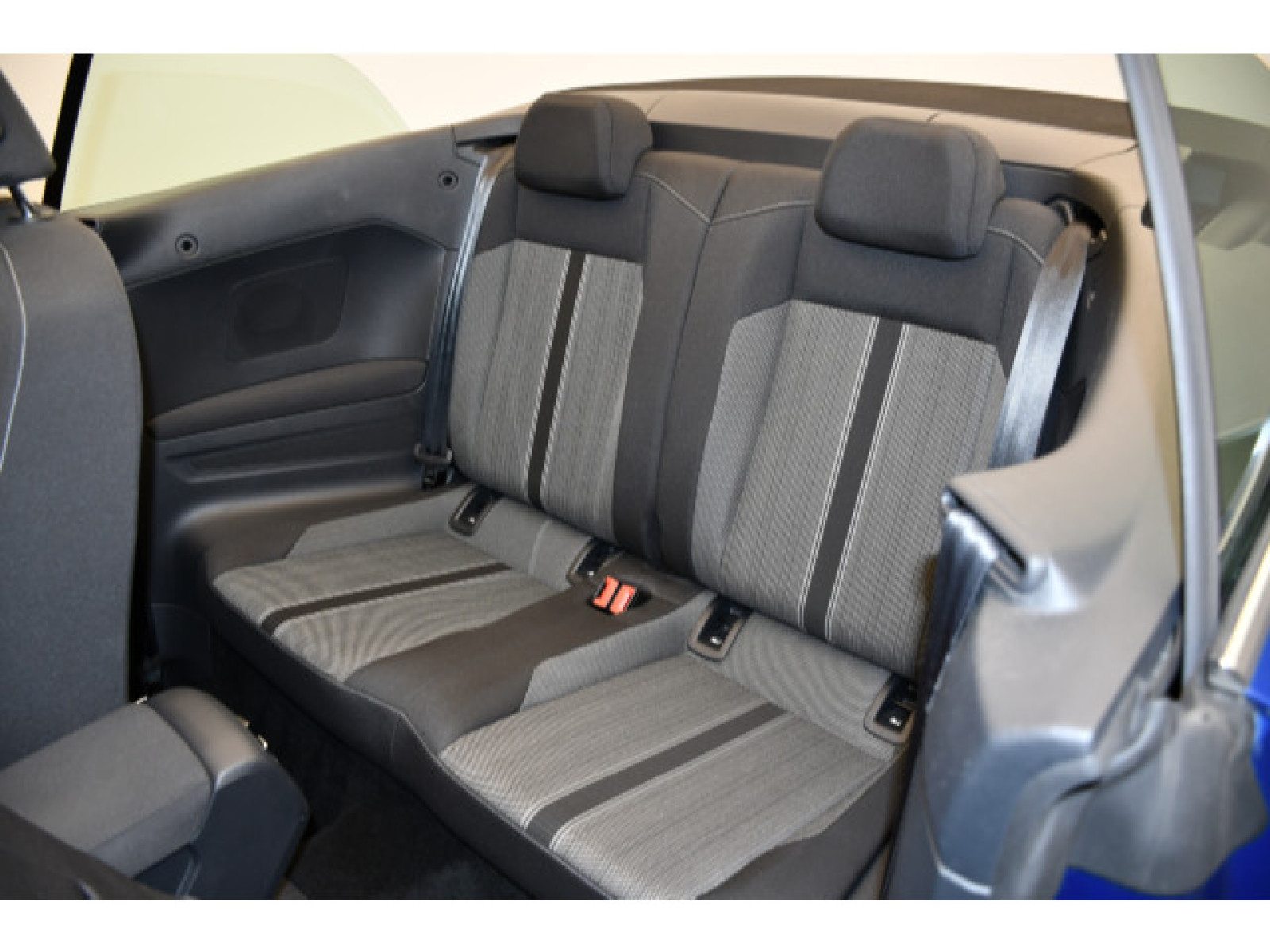 Volkswagen - T-Roc Cabriolet_10