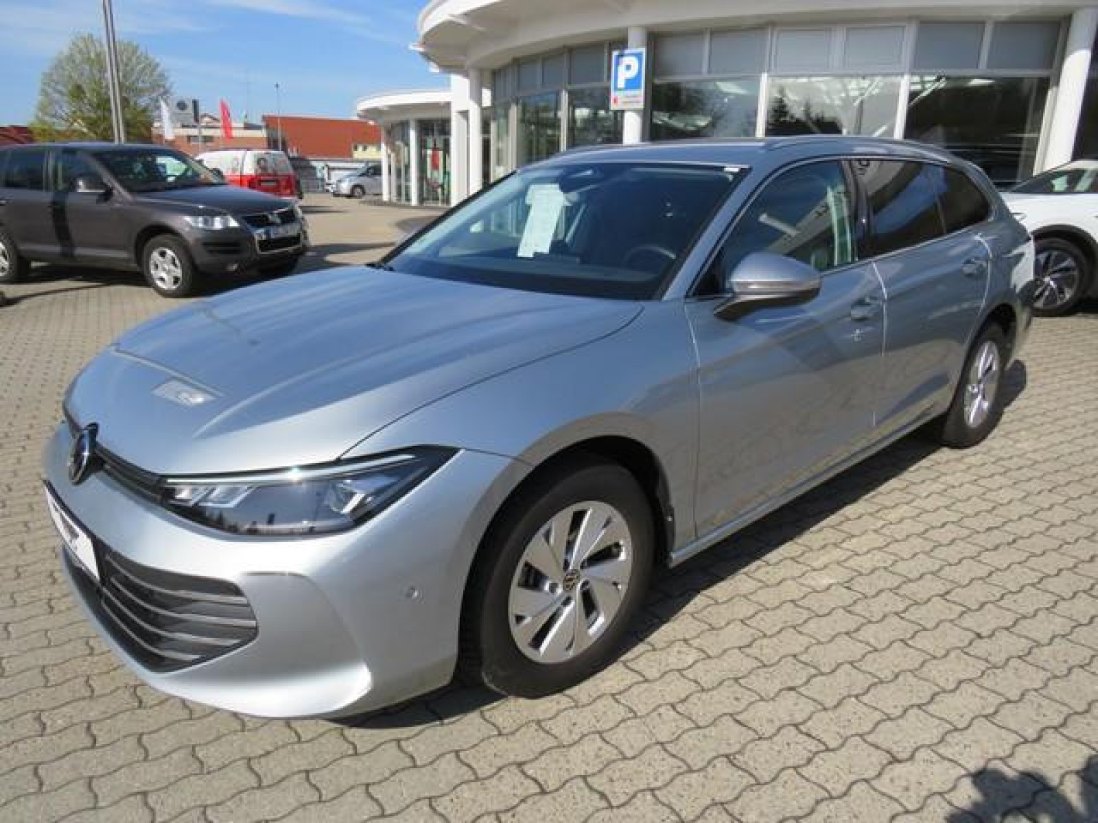 Volkswagen - Passat Variant_1