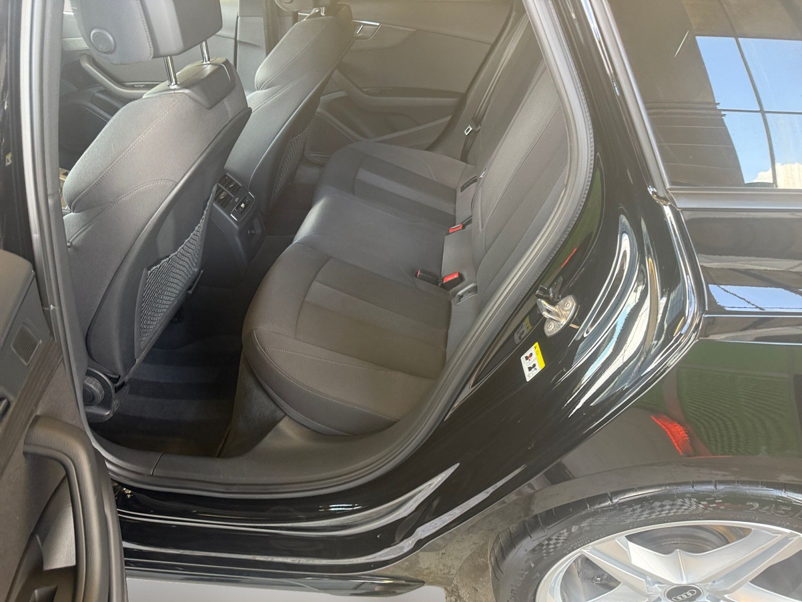 Audi - A4 Avant_14