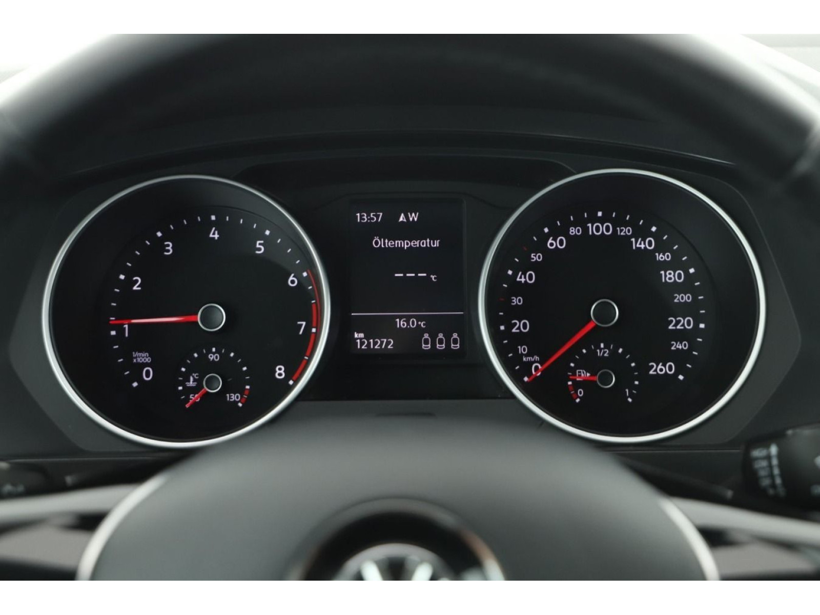 Volkswagen - Tiguan_9