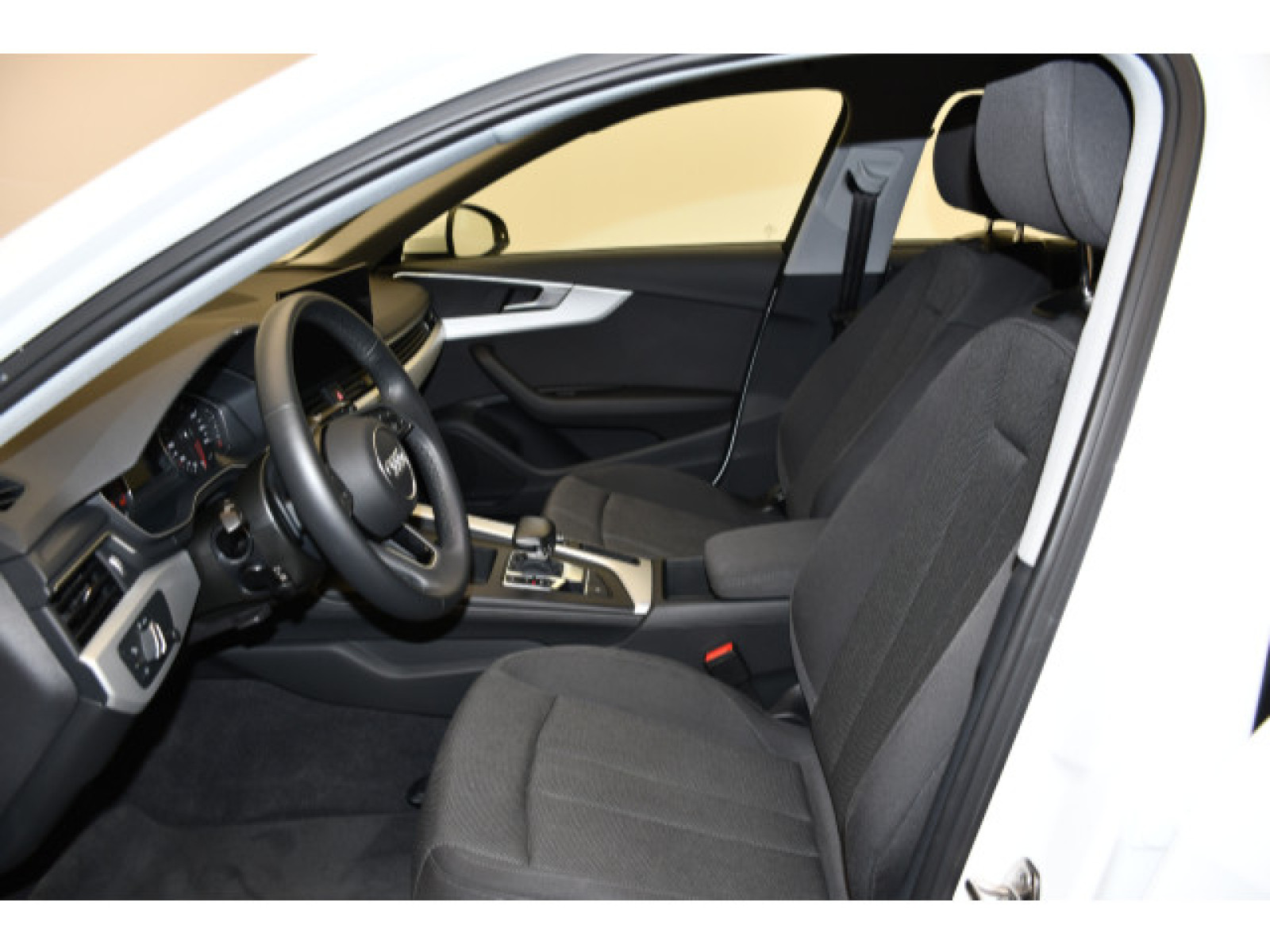 Audi - A4 Avant_3