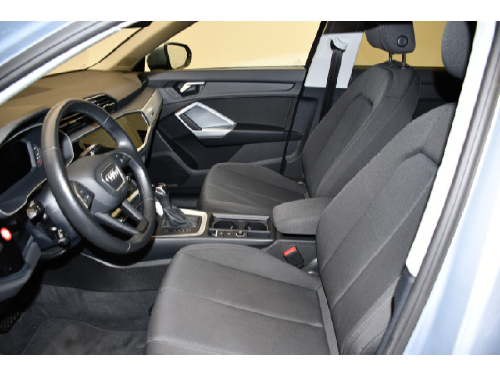 Audi - Q3_3