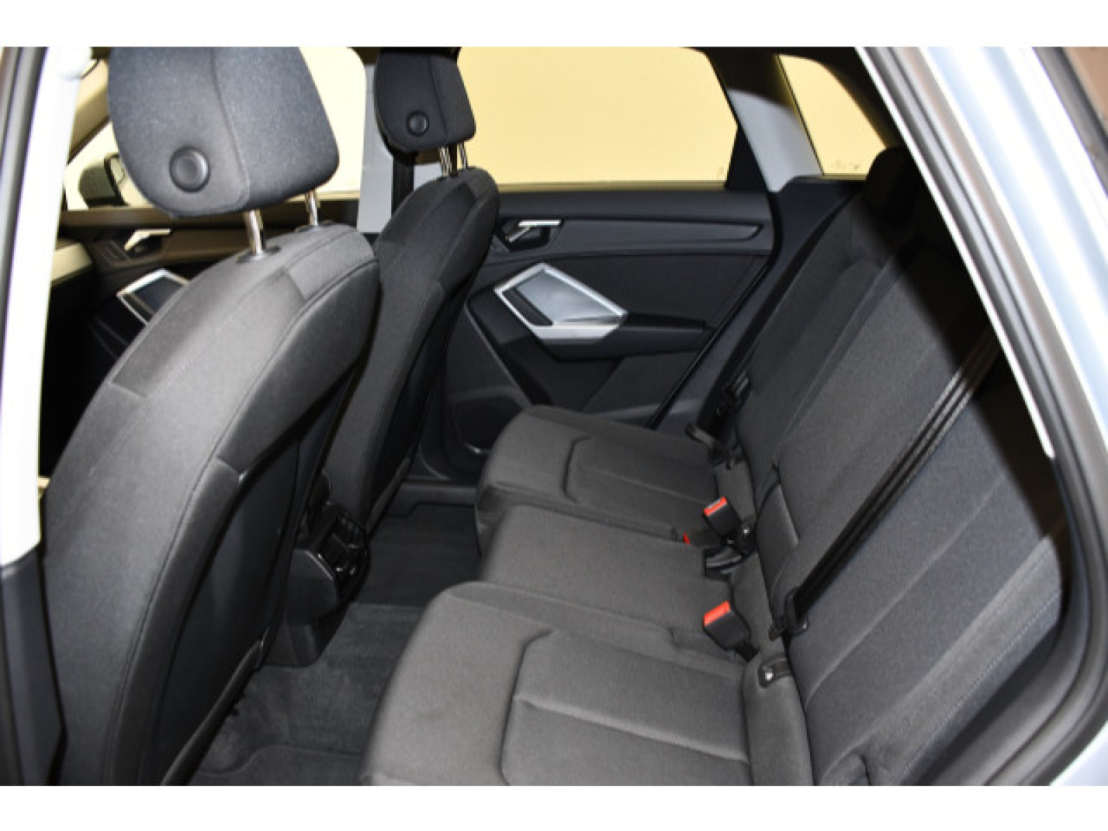 Audi - Q3_8