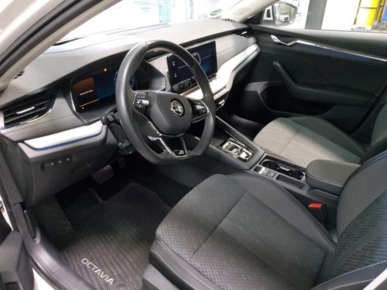 Škoda - Octavia_6