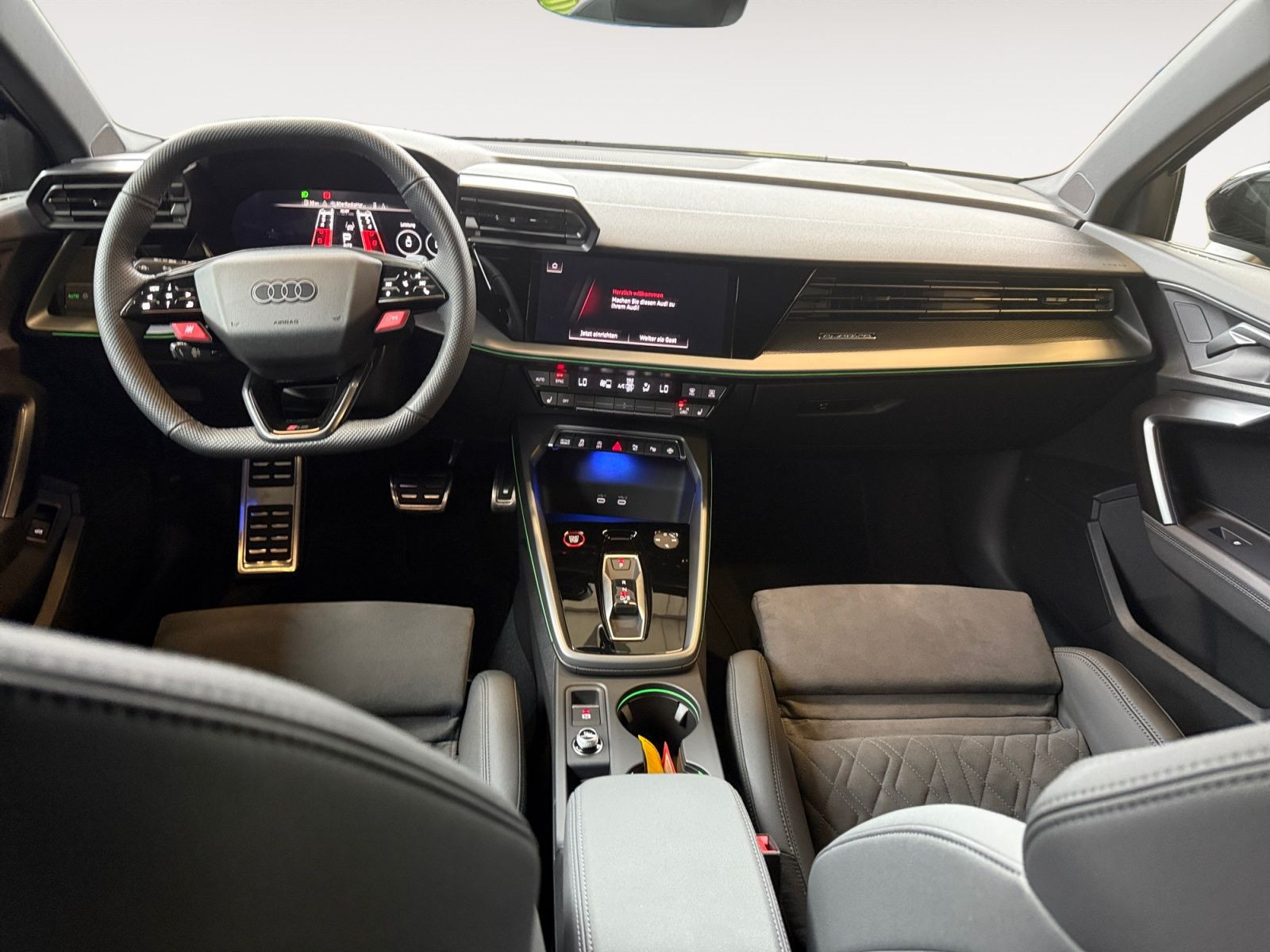 Audi - RS 3 Sportback_12