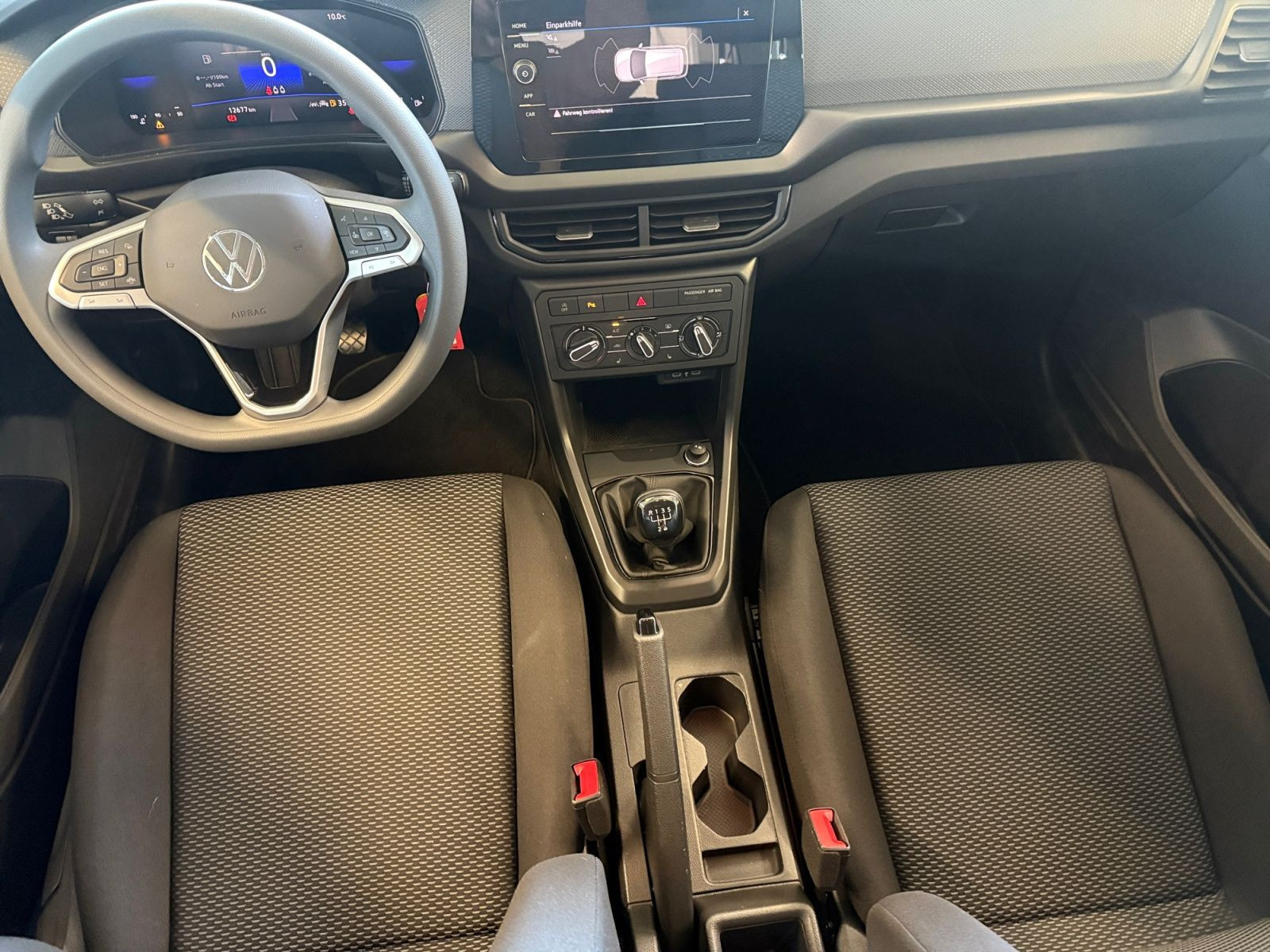 Volkswagen - T-Cross_11