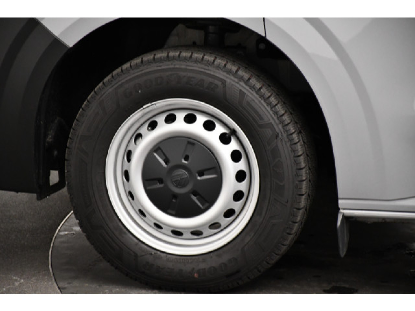 Volkswagen - New Transporter_16