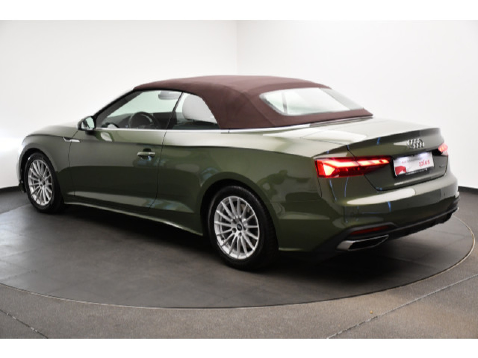 diagonalansicht-hinten-aussen