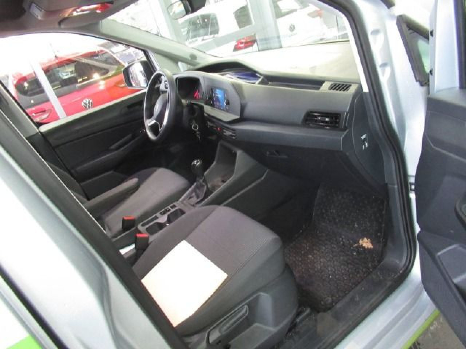 Volkswagen - Caddy_3
