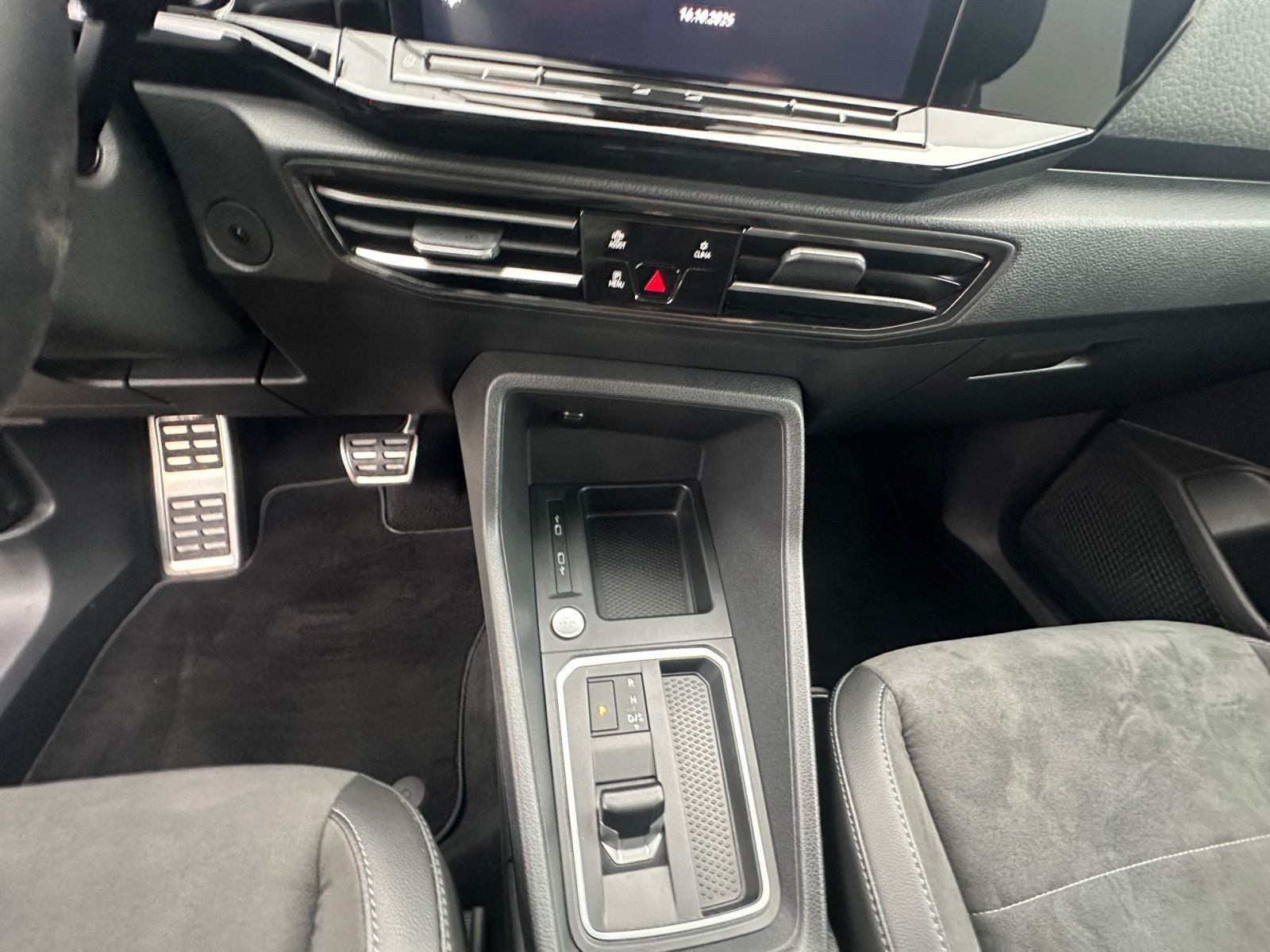 Volkswagen - Caddy Maxi_12