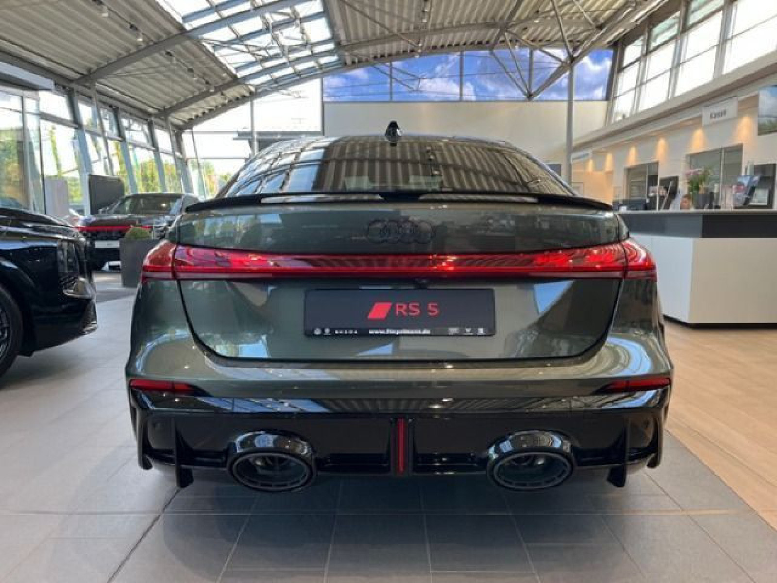 Audi - RS 5 Limousine_5
