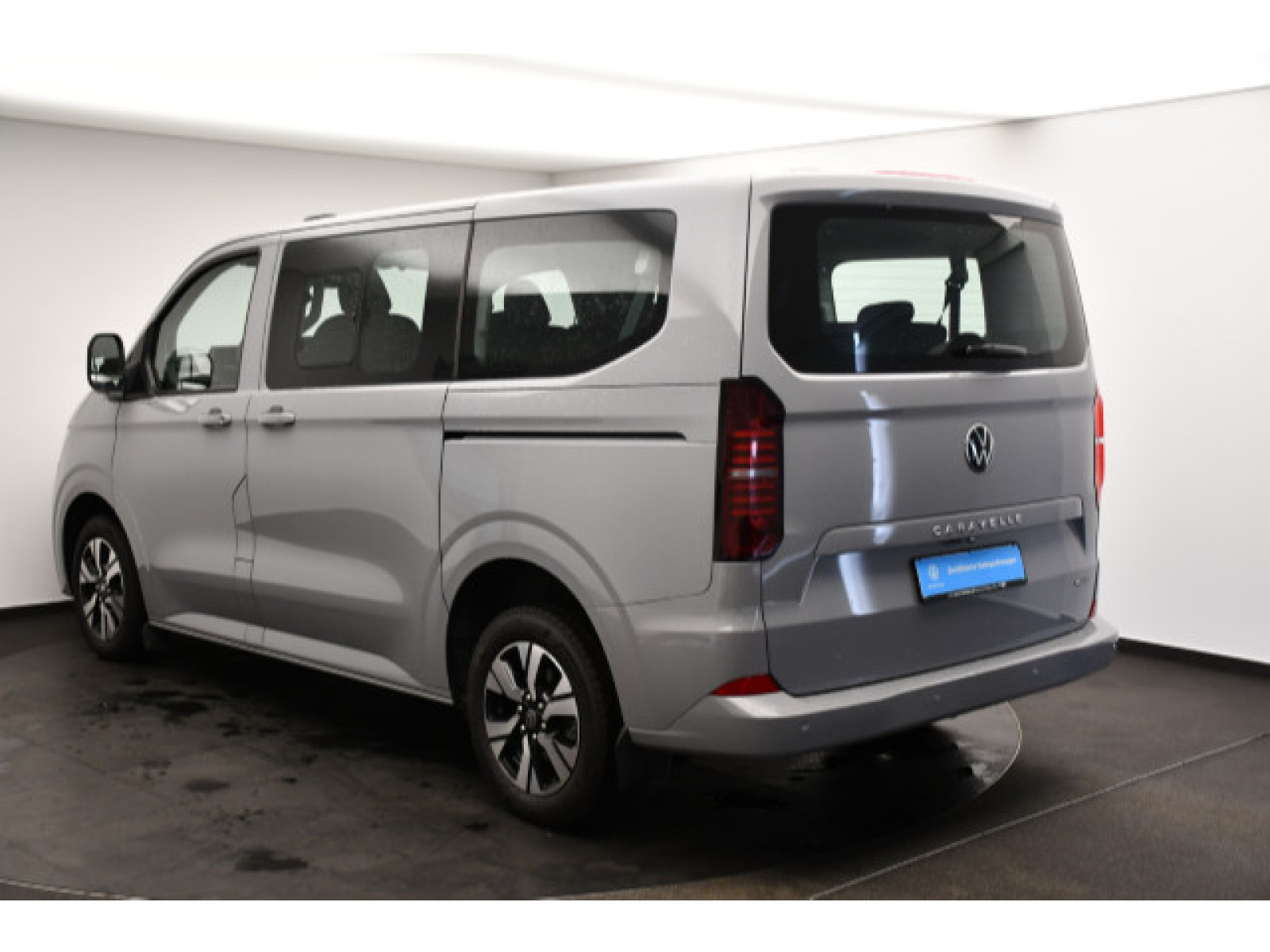Volkswagen - T7 Caravelle_17