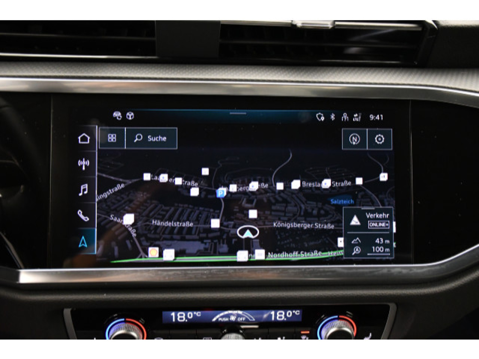Audi - Q3_10