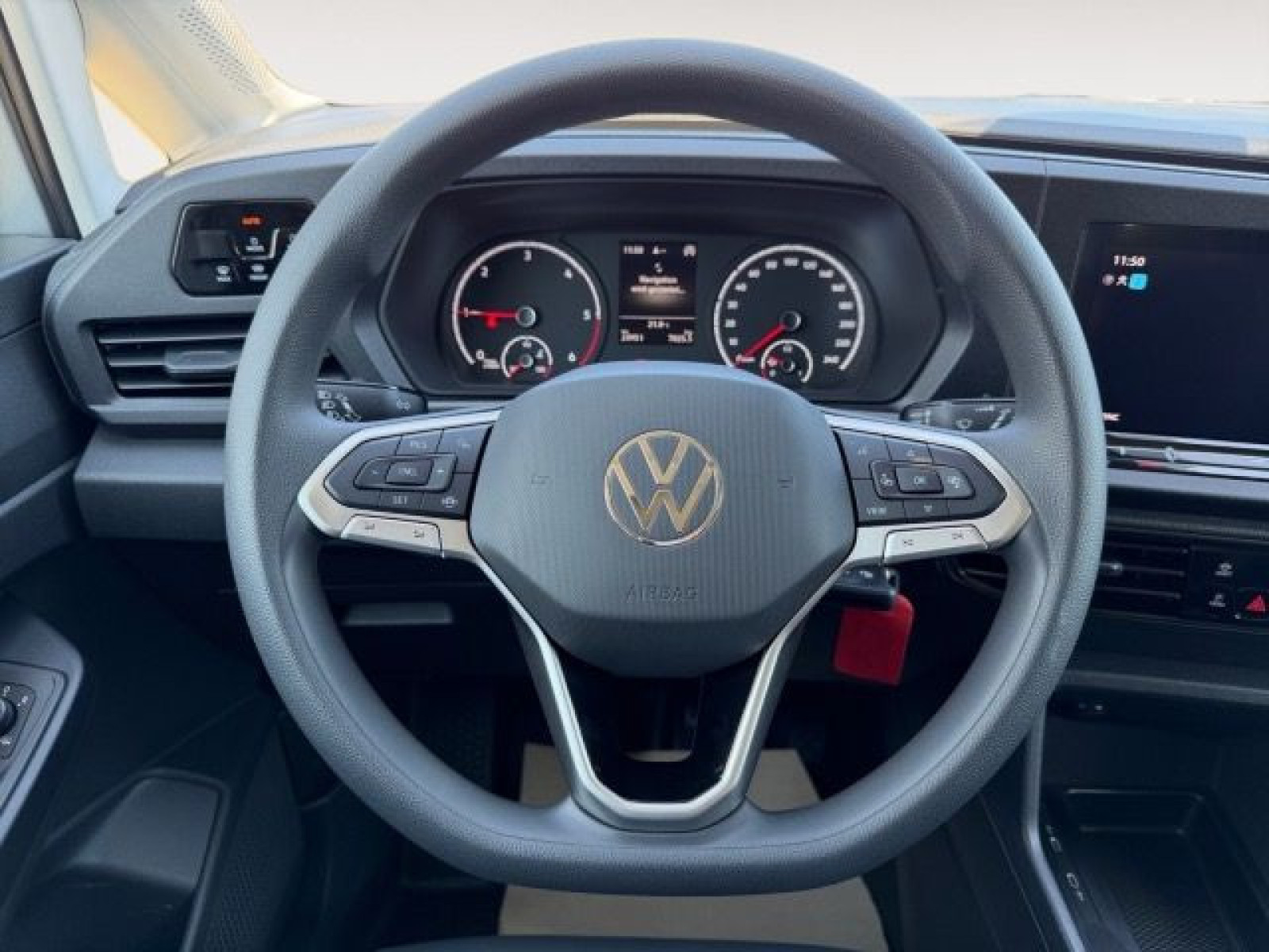 Volkswagen - Caddy Maxi_13