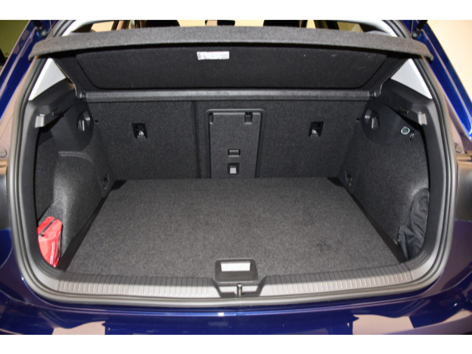 Volkswagen - Golf_18