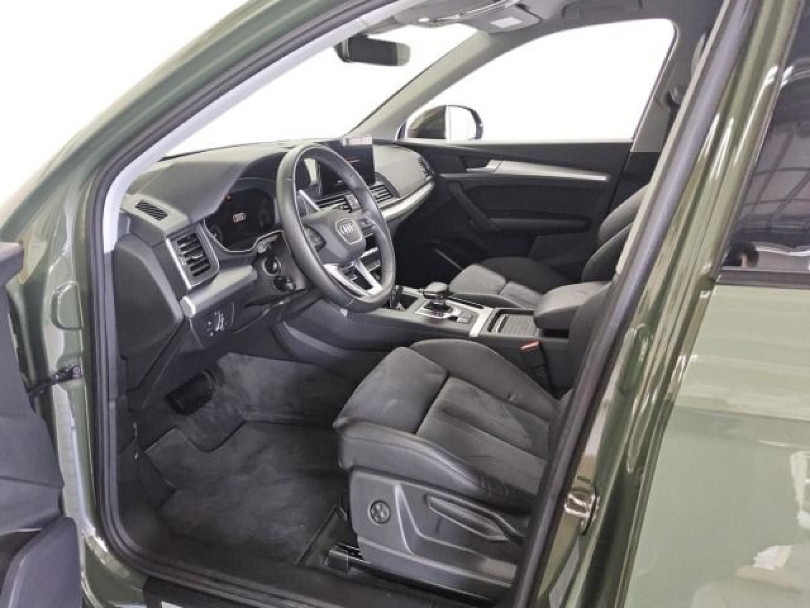 Audi - Q5_4