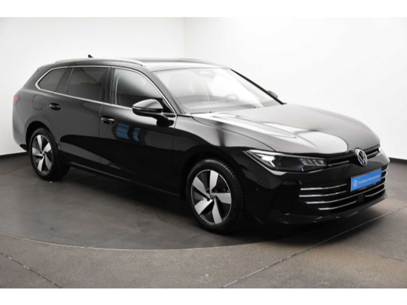 diagonal-frontansicht-aussen