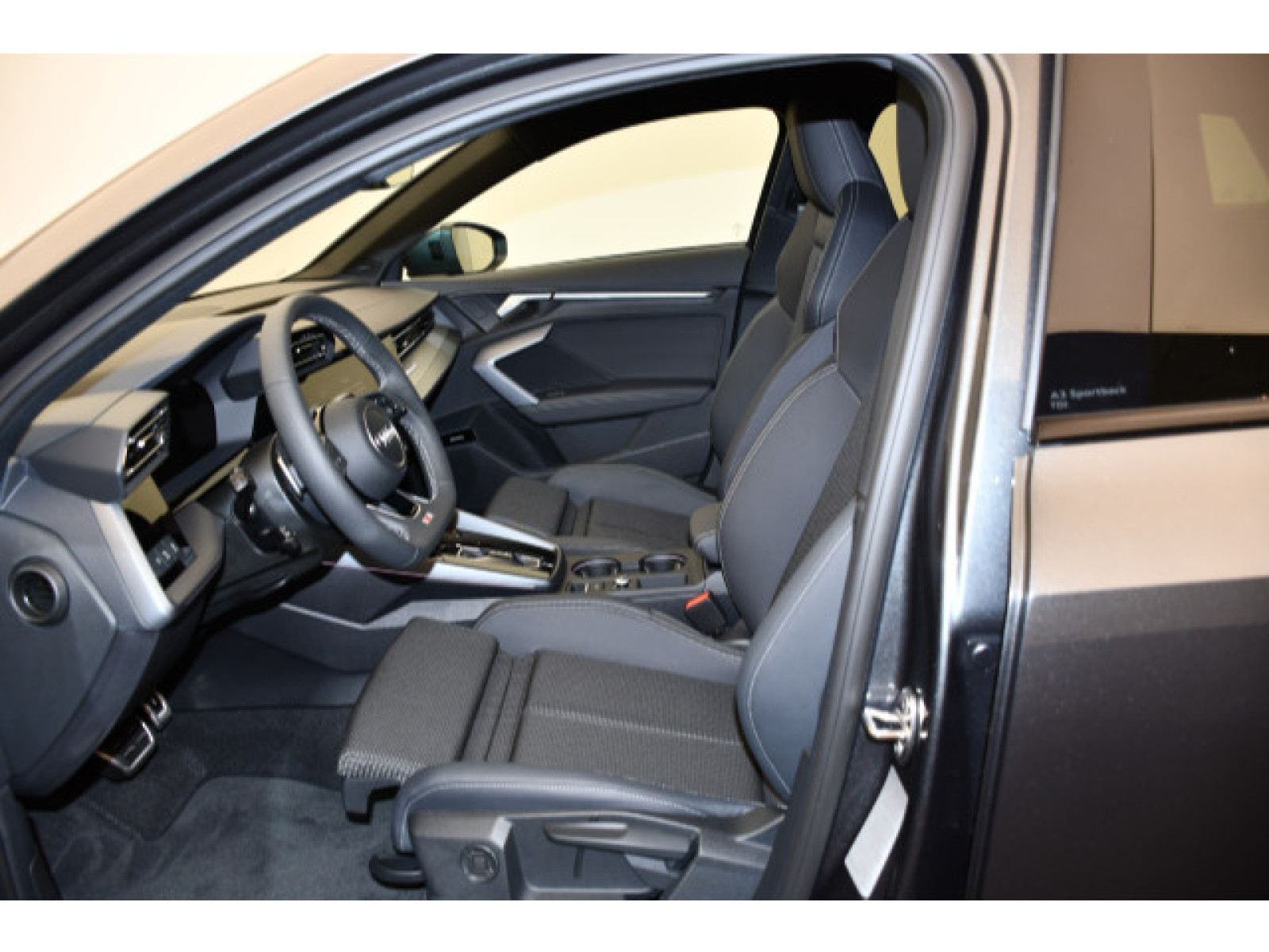 Audi - A3 Sportback_3
