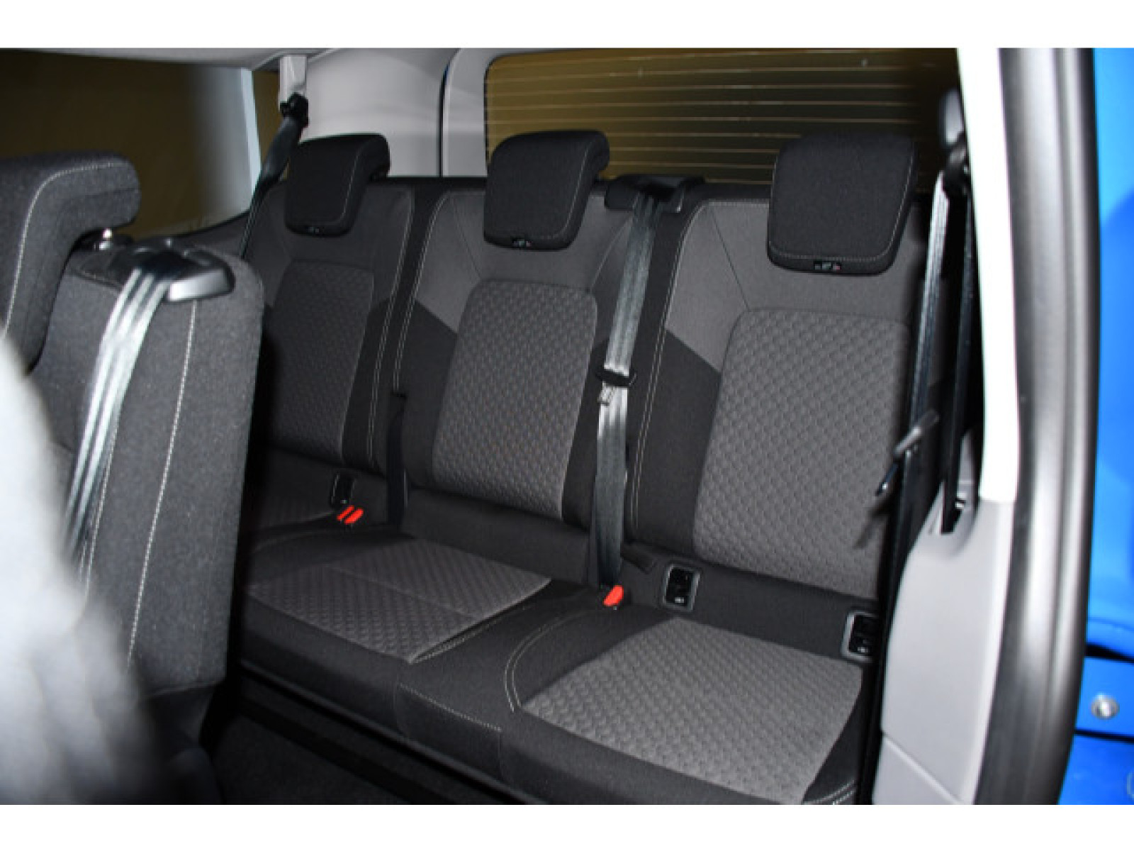 Volkswagen - T7 Caravelle_13