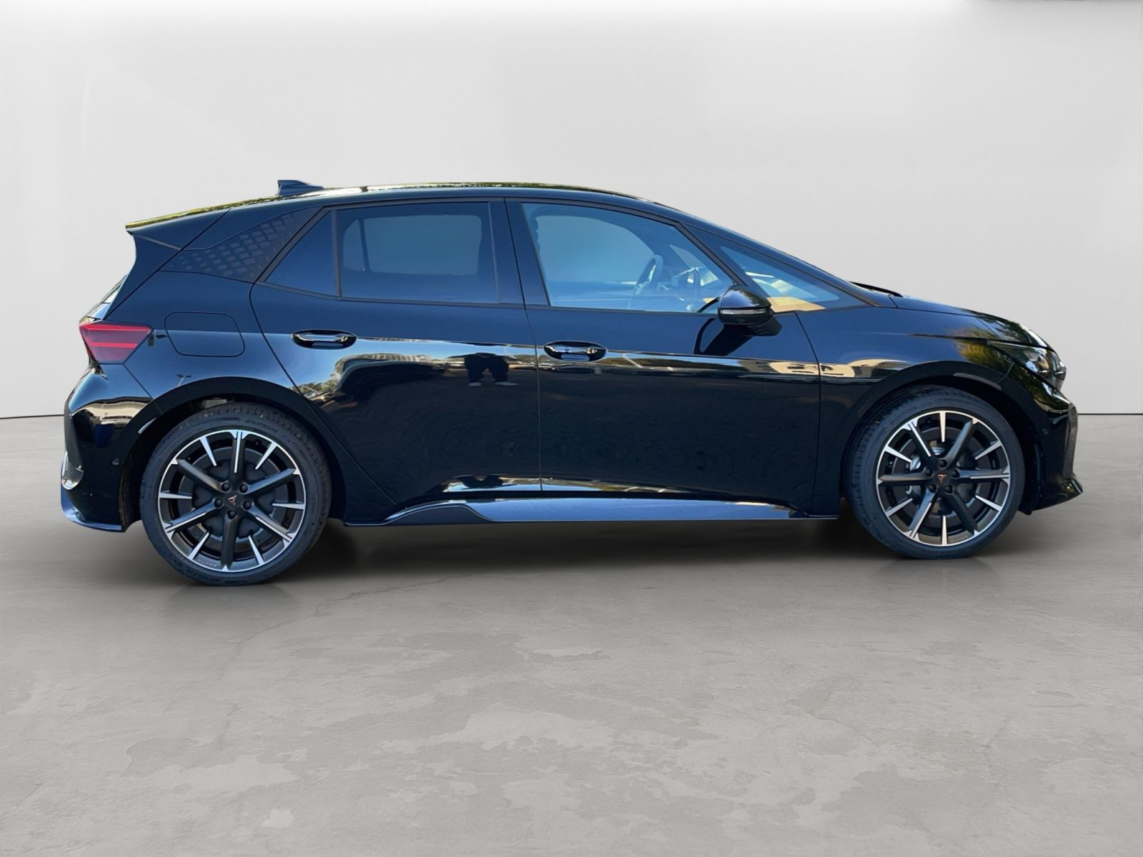 Cupra - Born_7