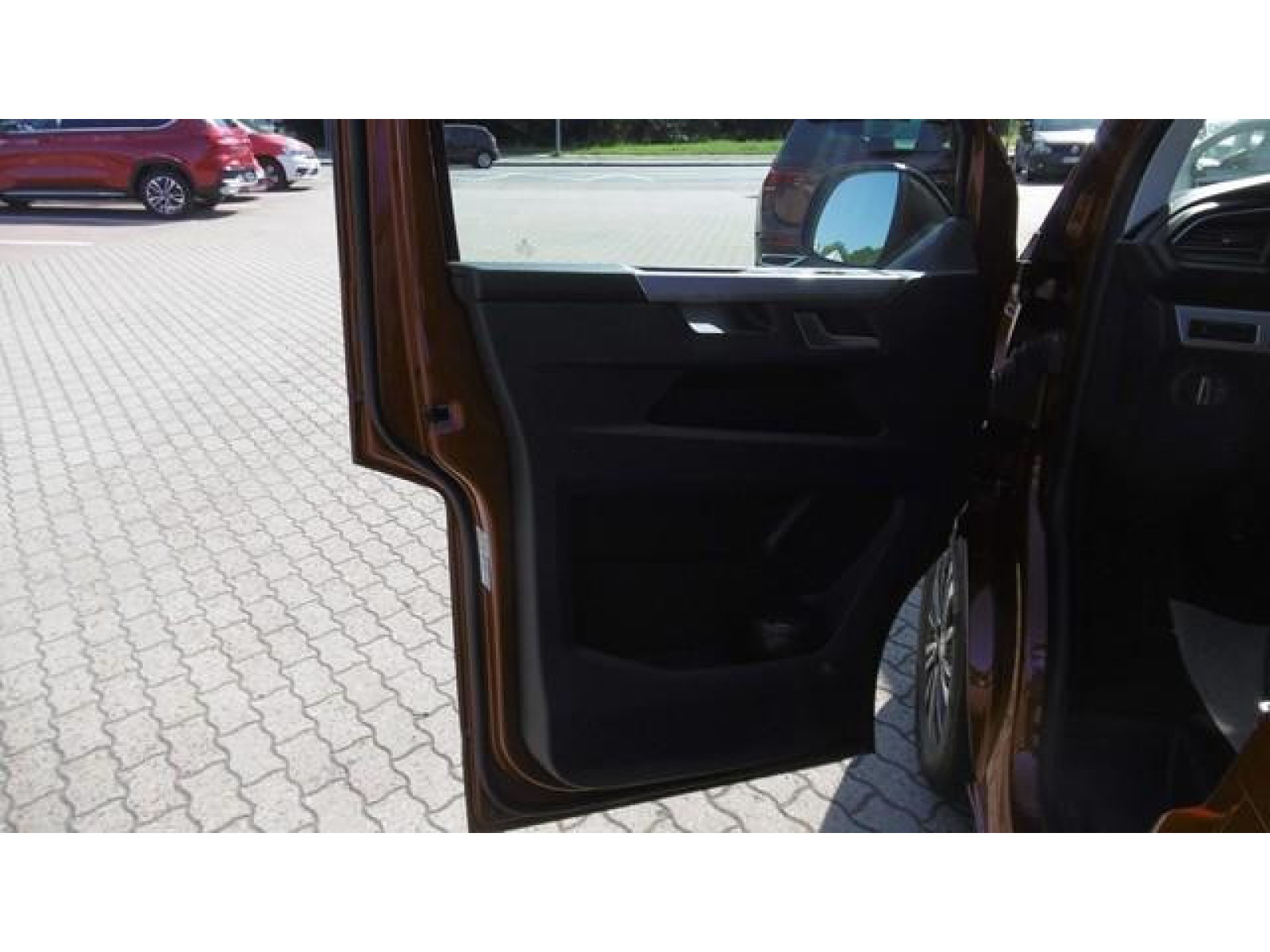 Volkswagen - T6.1 Multivan_10