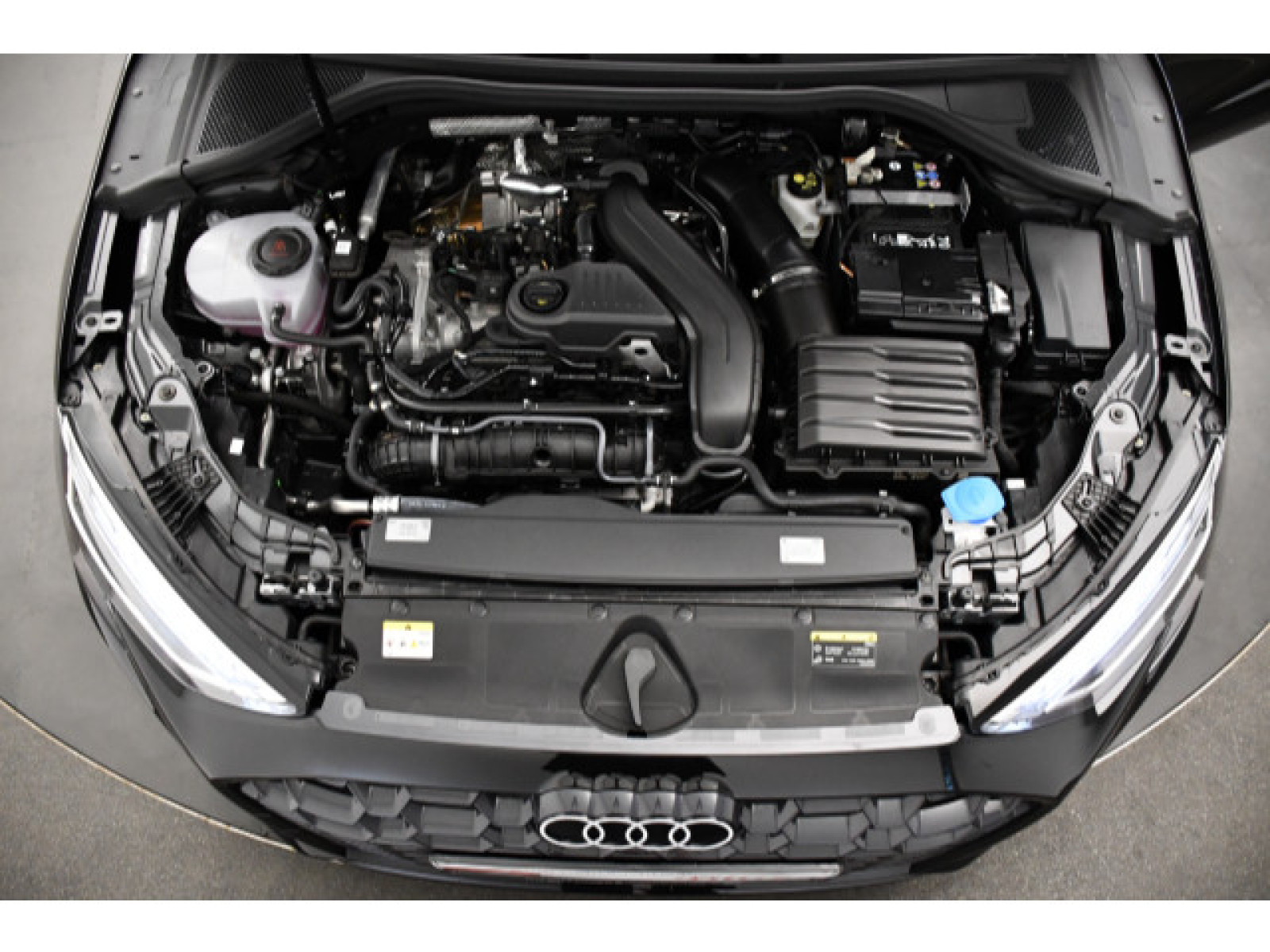 Audi - A3 Limousine_13