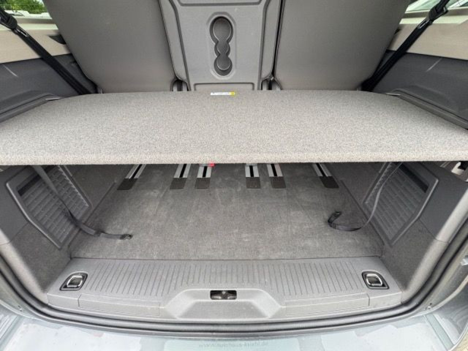 Volkswagen - T7 Multivan_17