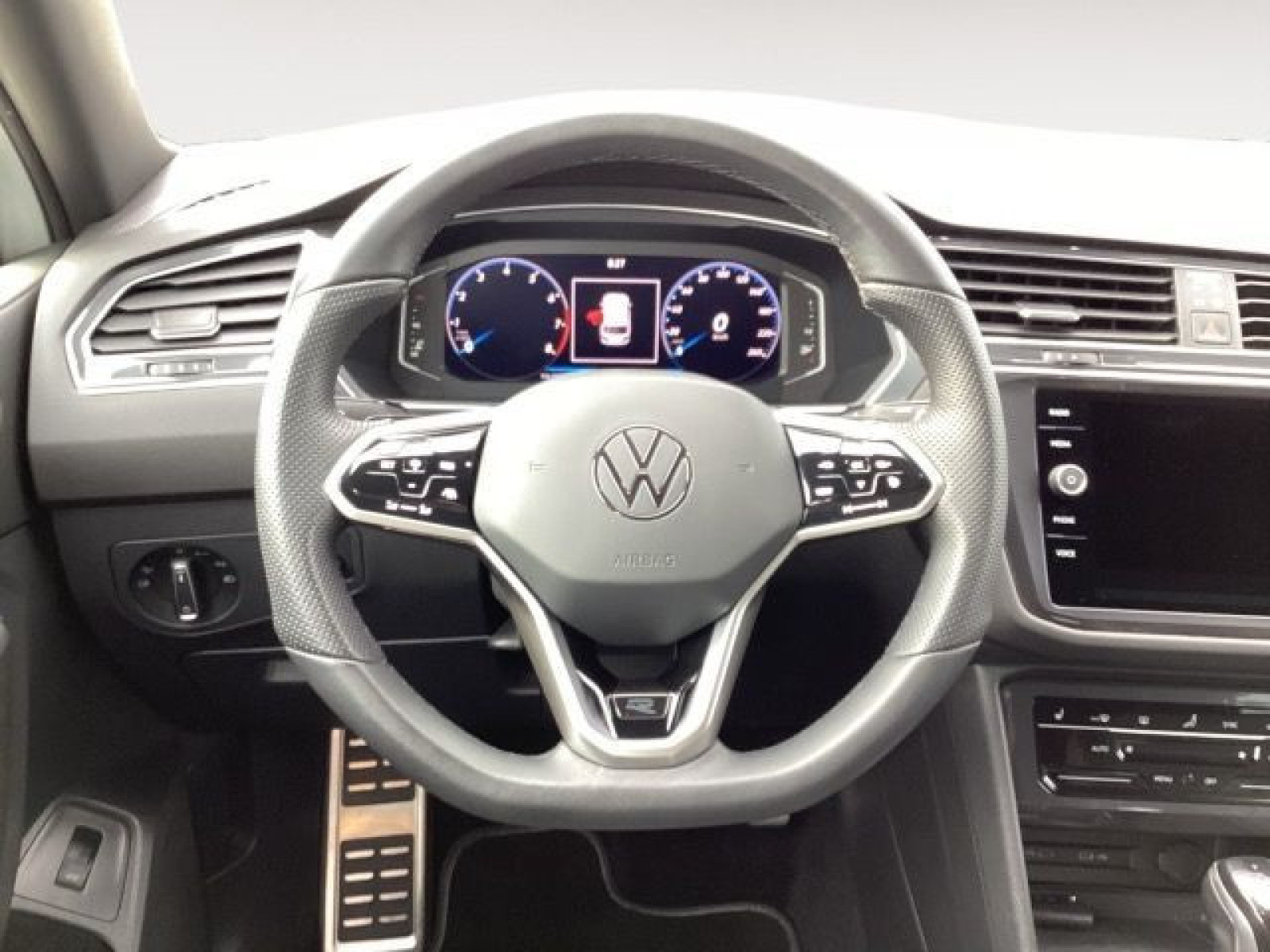 Volkswagen - Tiguan Allspace_8