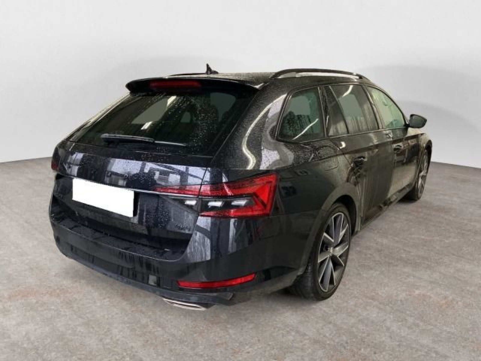 diagonalansicht-hinten-aussen