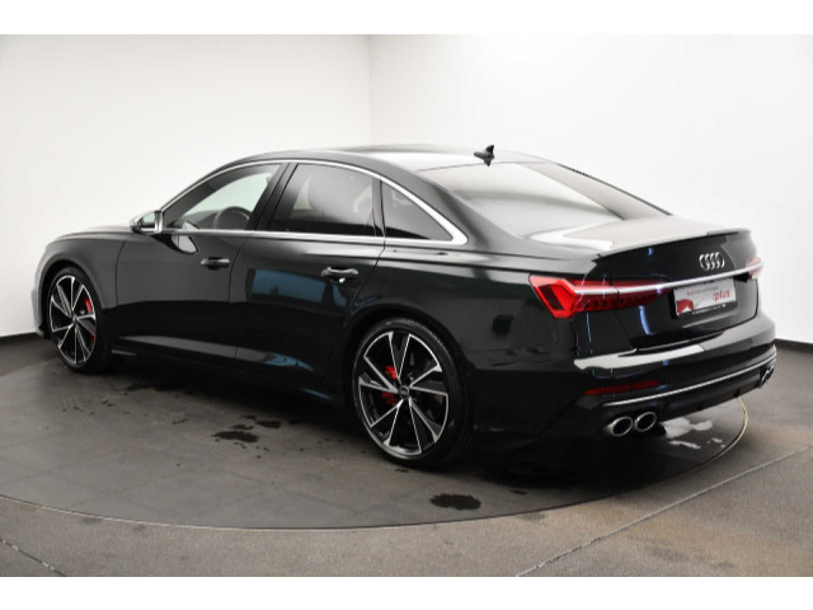 diagonalansicht-hinten-aussen