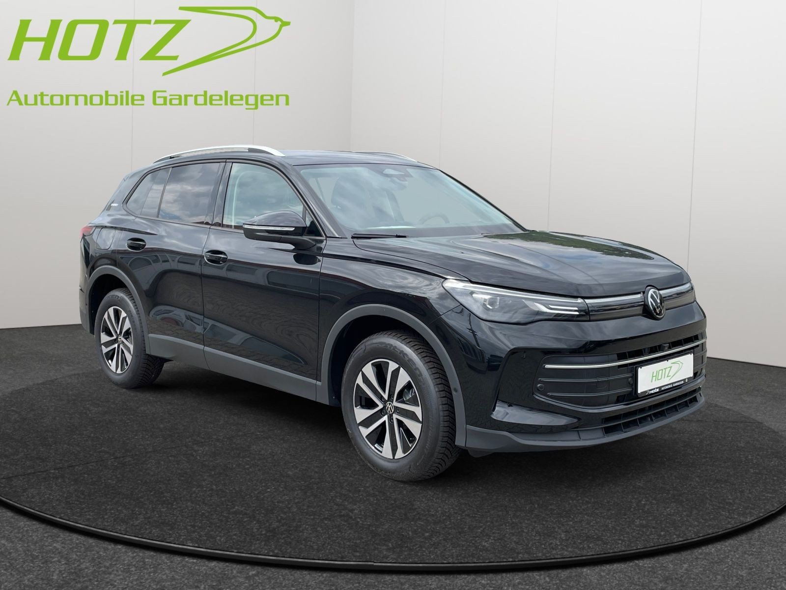 Volkswagen - Tiguan_8