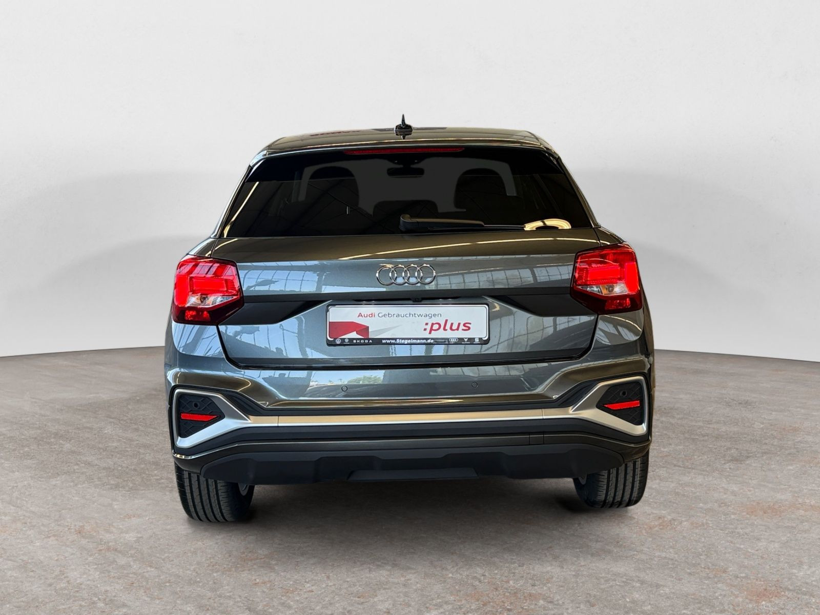 Audi - Q2_6