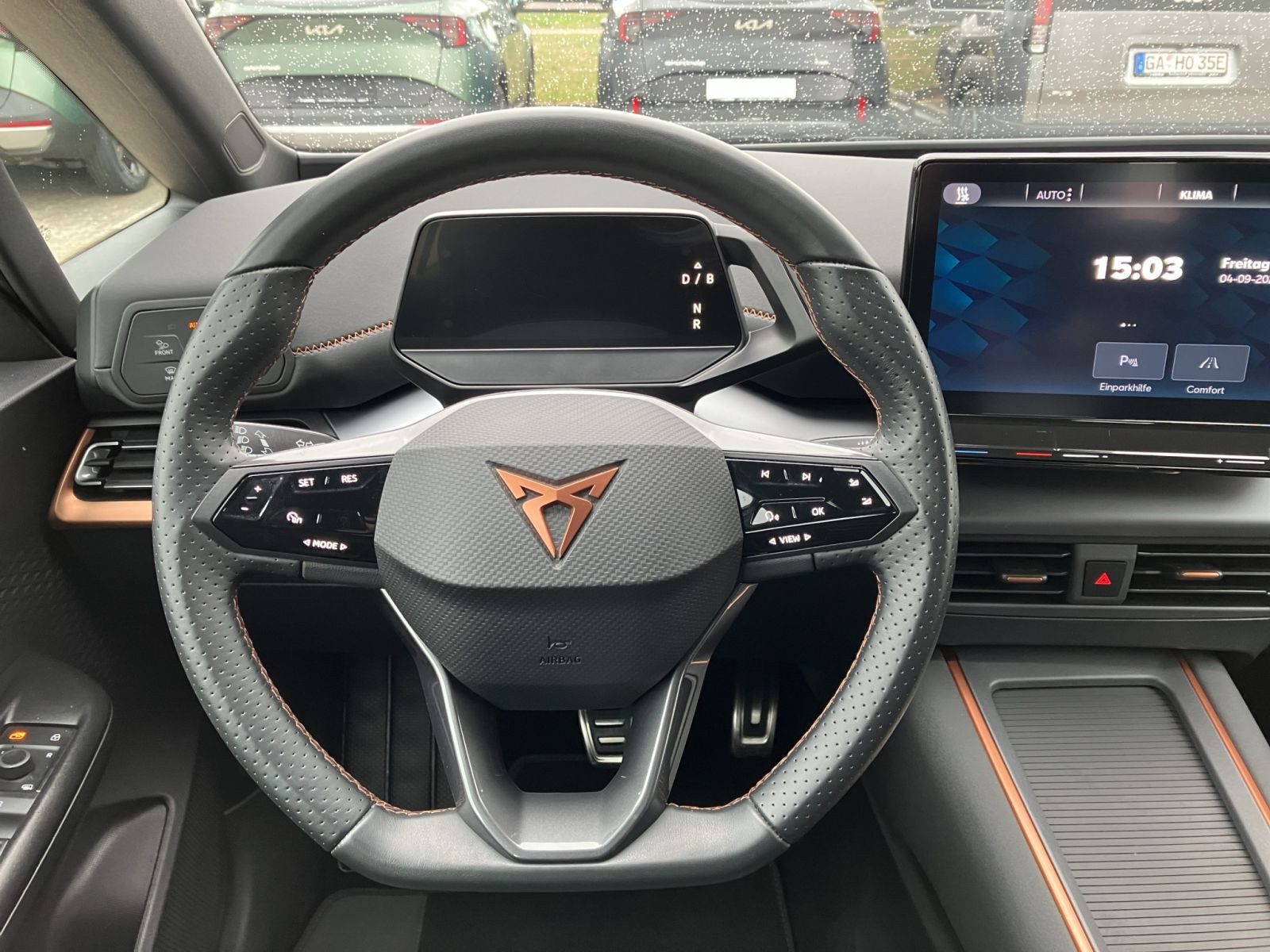 Cupra - Born_11