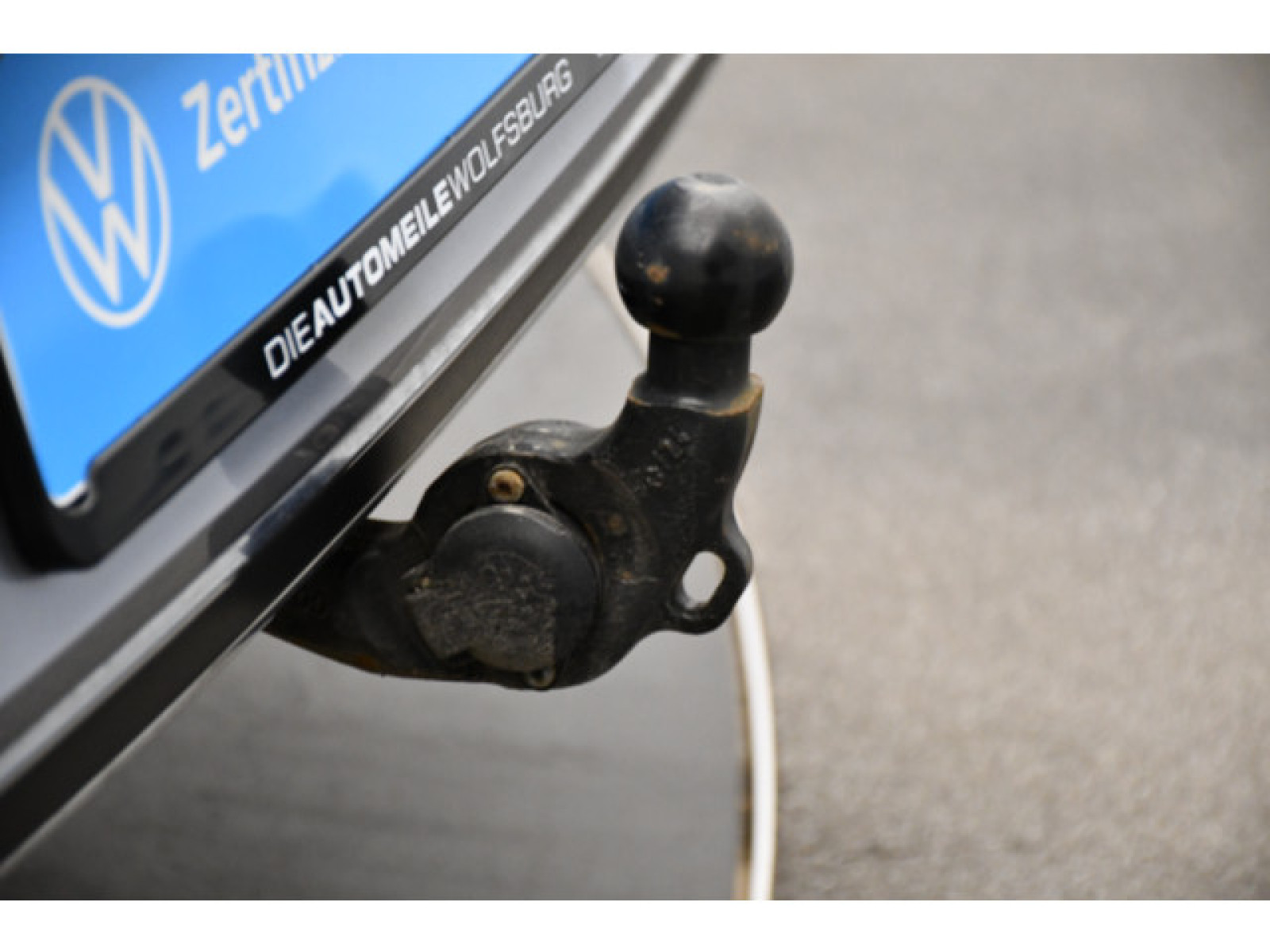 Volkswagen - Passat_13