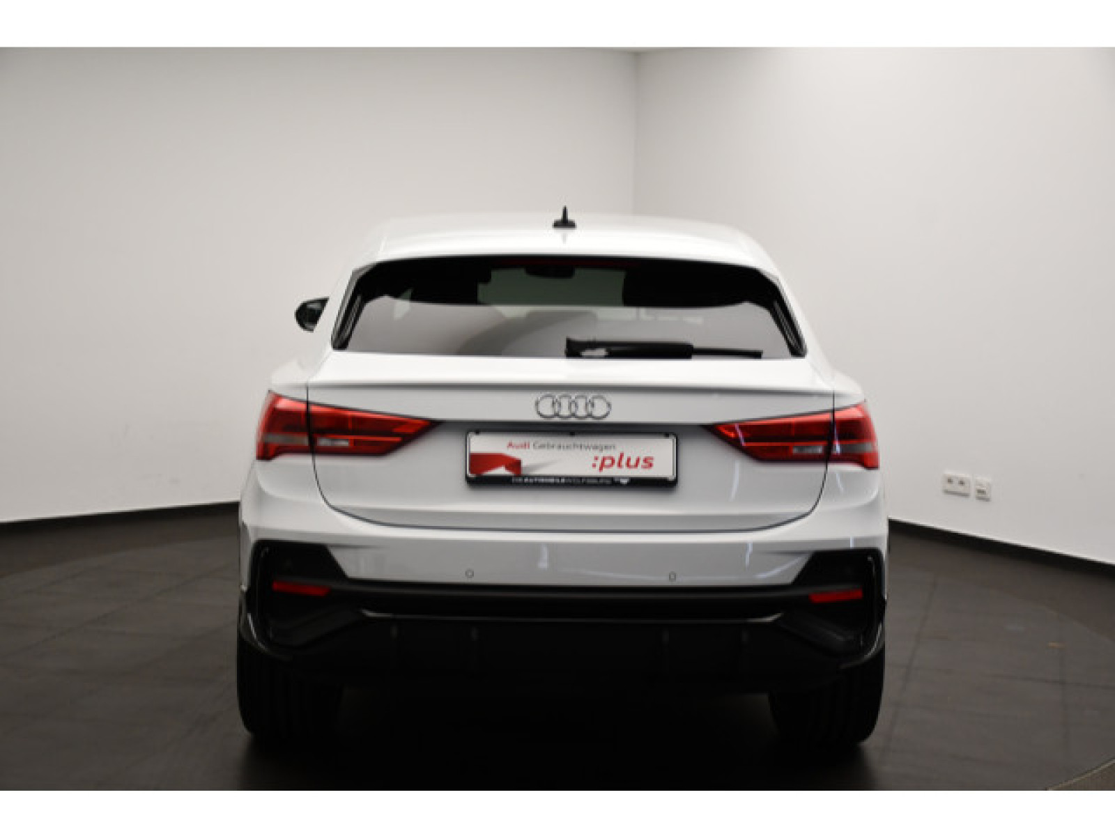 Audi - Q3 Sportback_21
