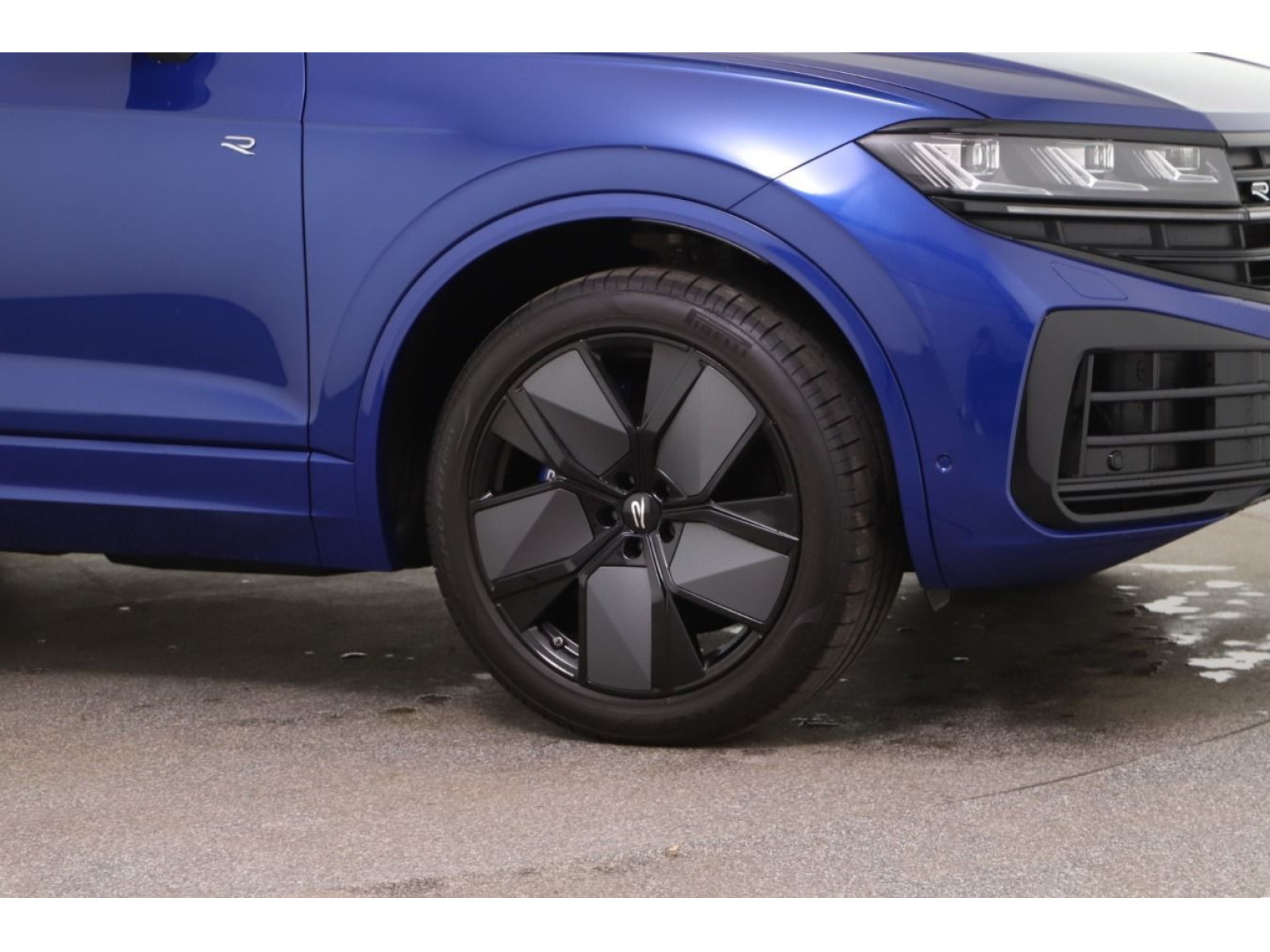 Volkswagen - Touareg_3