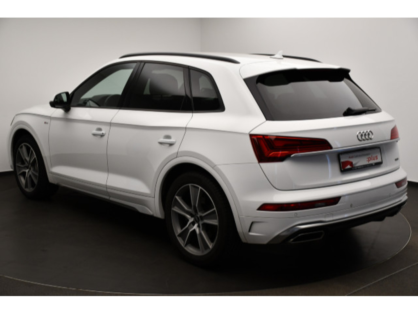 Audi - Q5_14