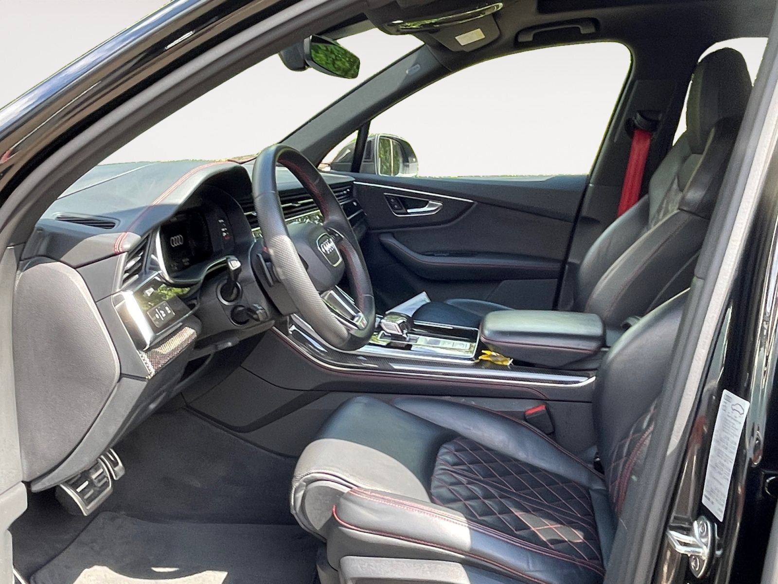 Audi - Q7_10