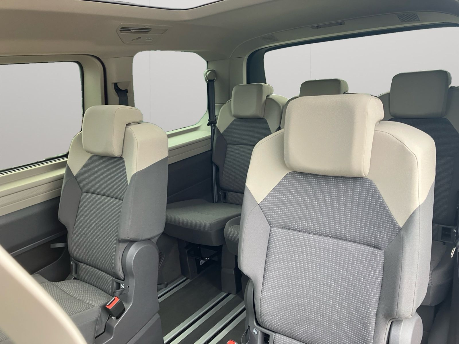 Volkswagen - T7 Multivan_13