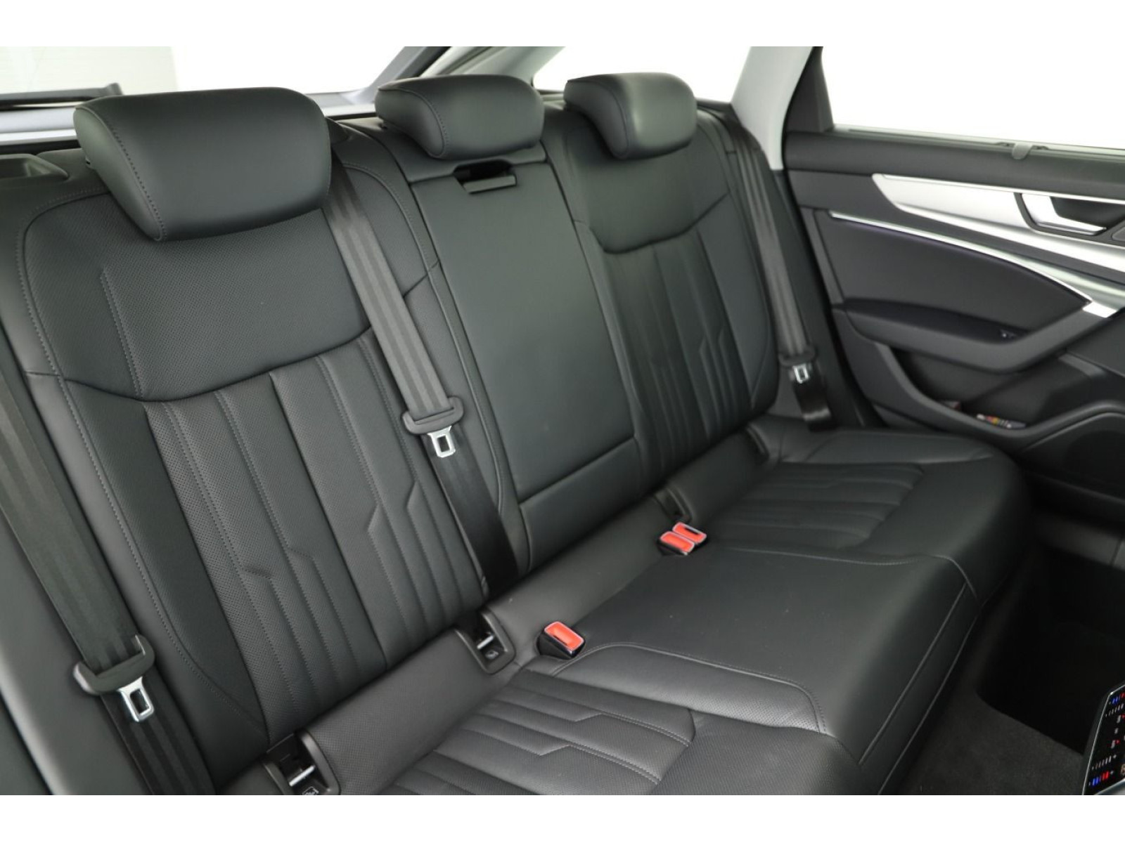 Audi - A6 Avant_7