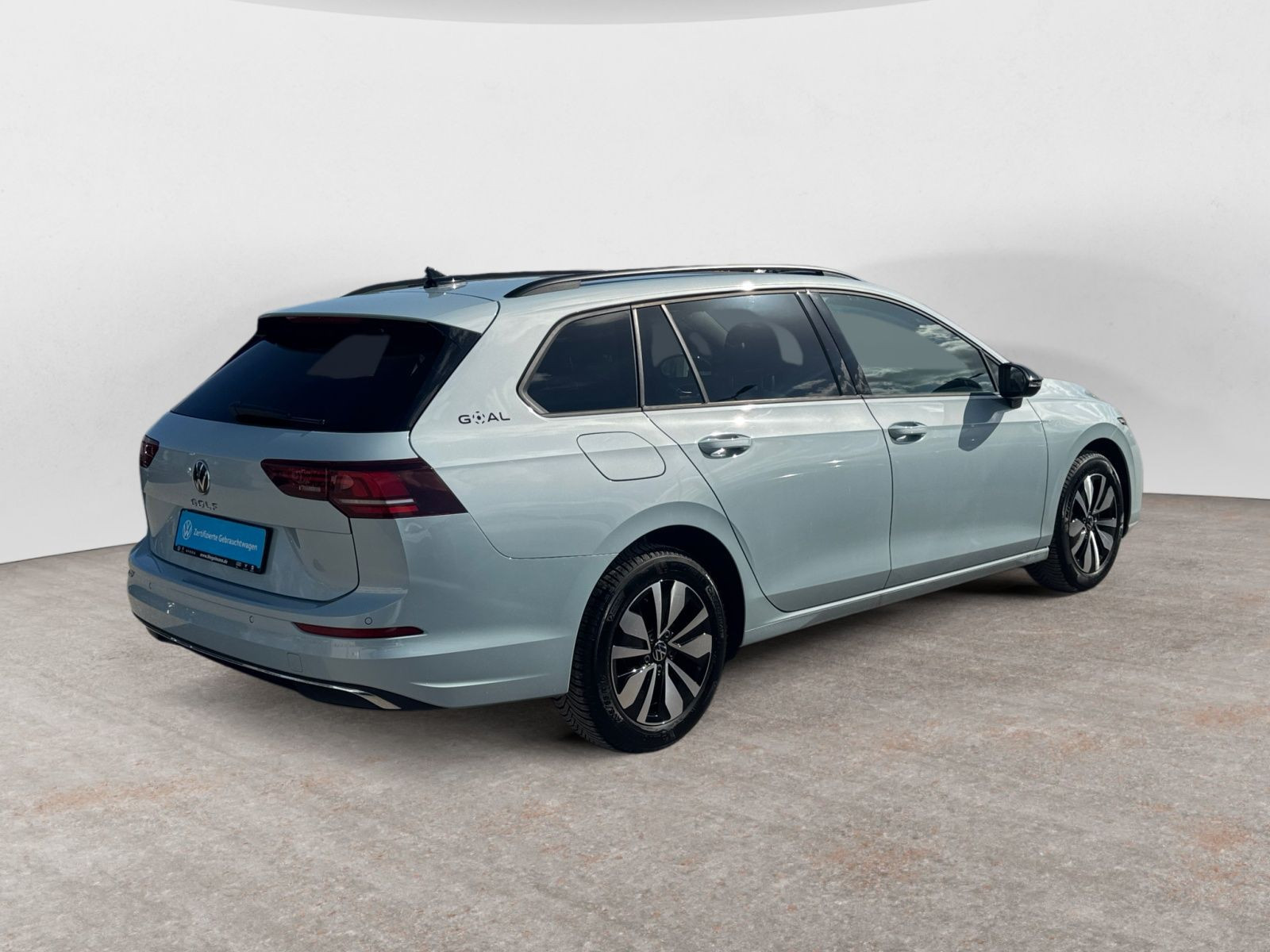 Volkswagen - Golf Variant_6
