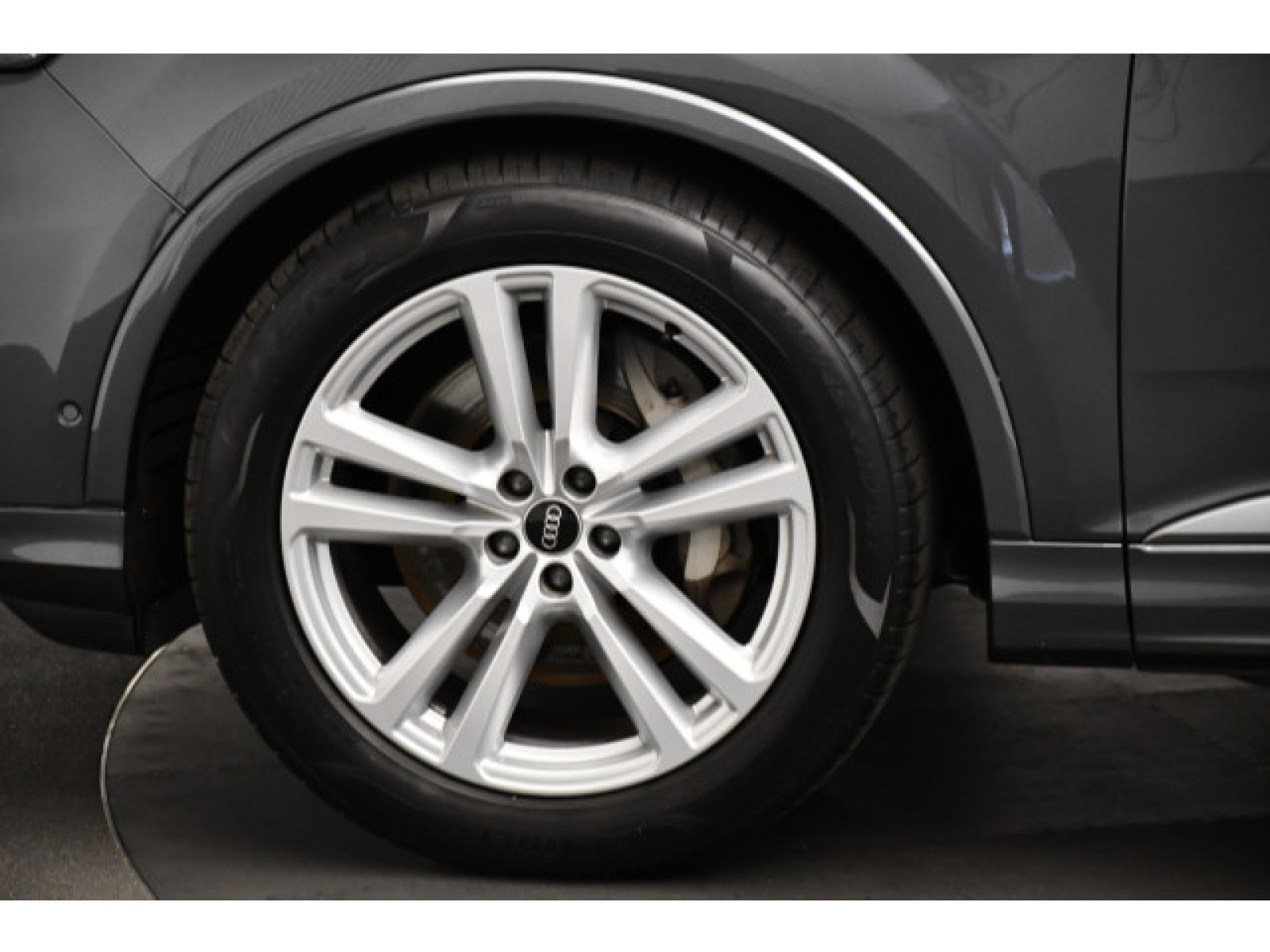 Audi - Q7_14