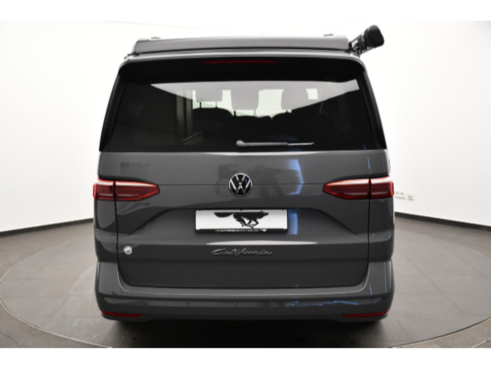 Volkswagen - California_23