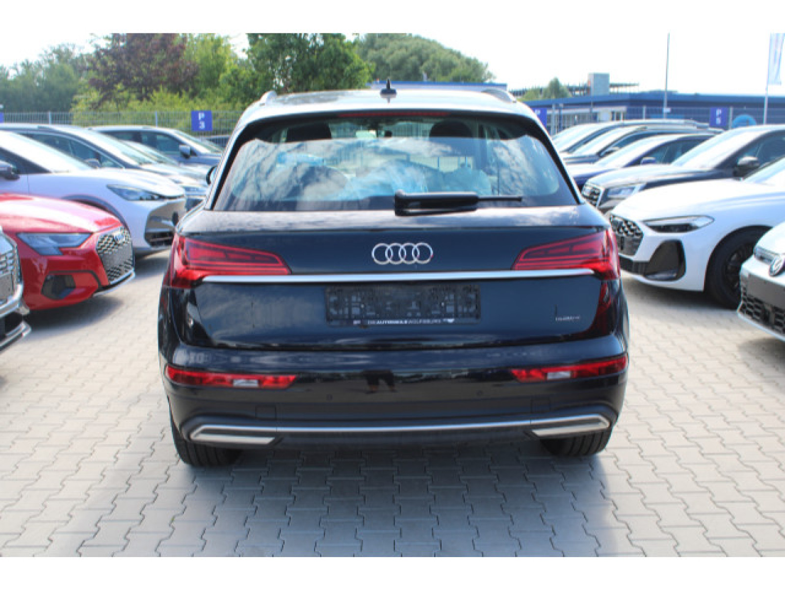 Audi - Q5_7