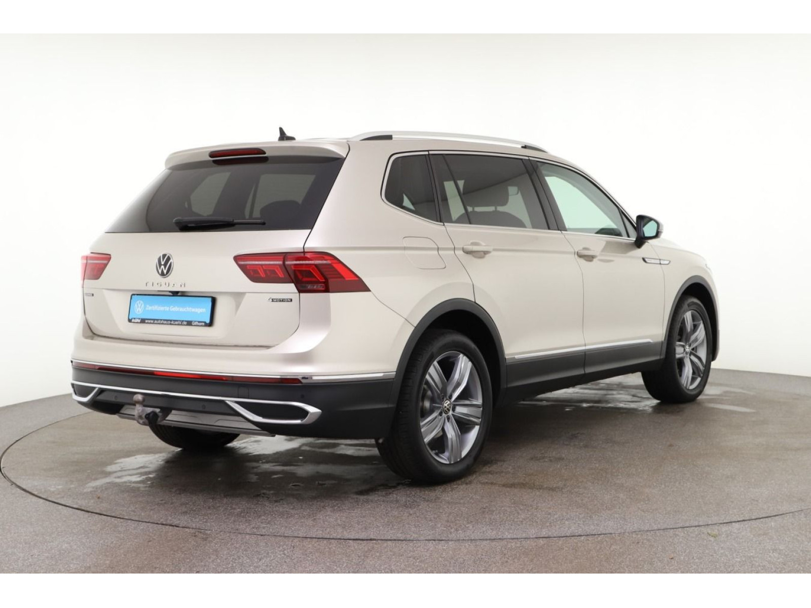 diagonalansicht-hinten-aussen