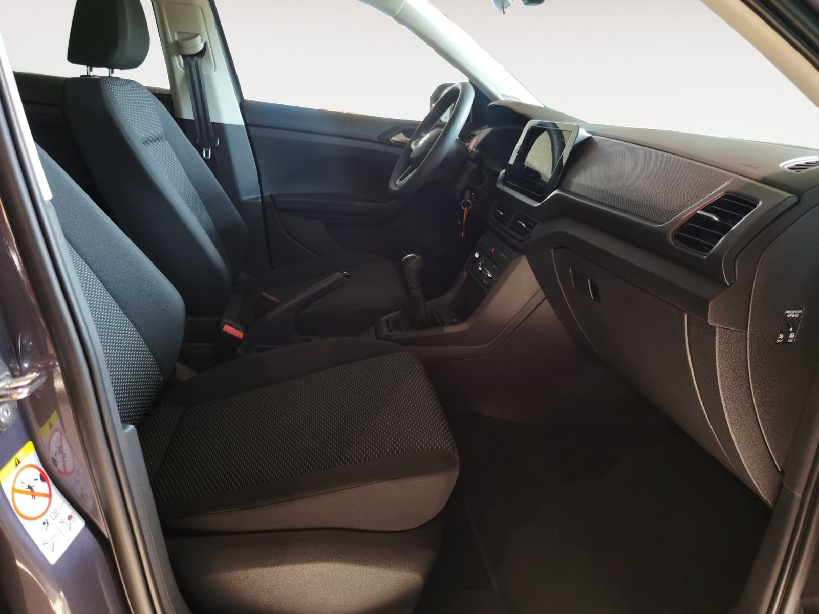 Volkswagen - T-Cross_16